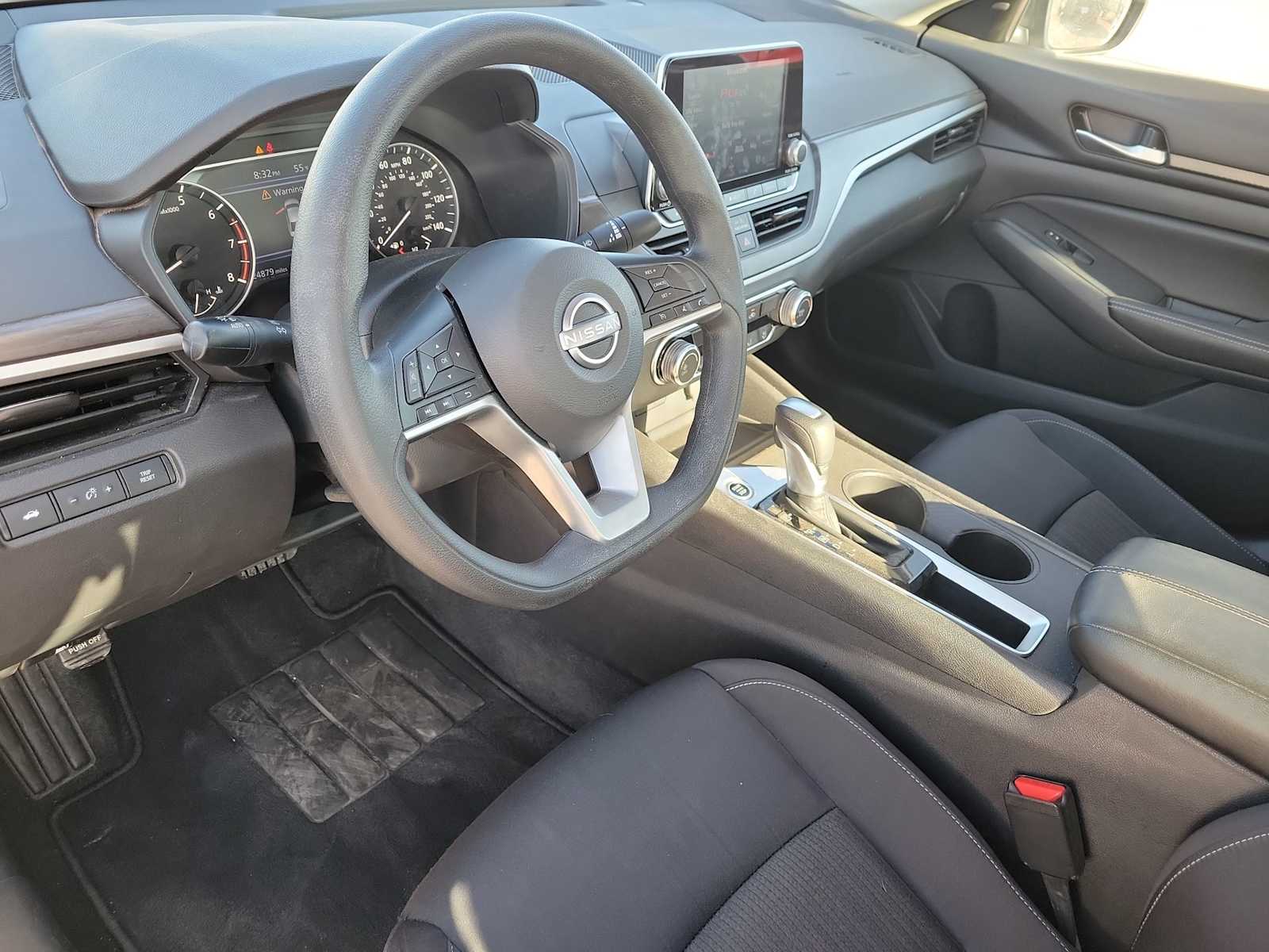 Thumbnail: 2025 Nissan Altima - 10