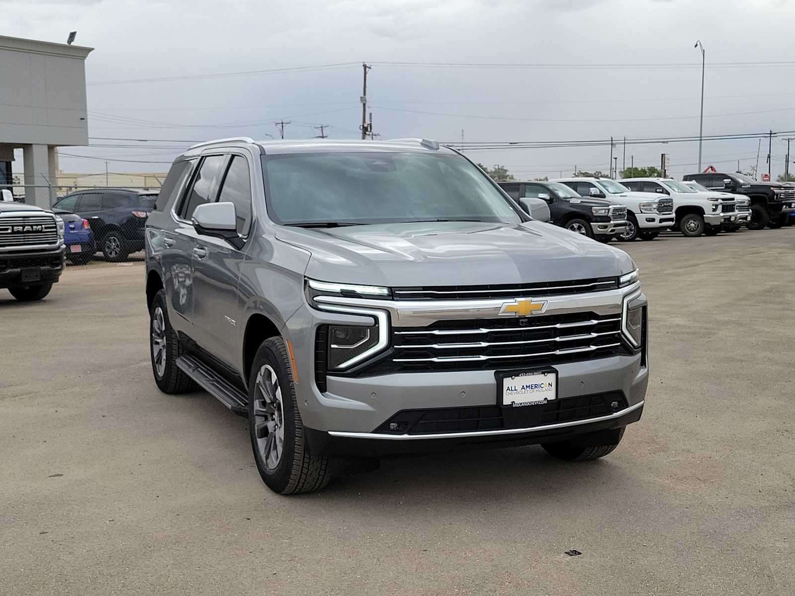 Thumbnail: 2026 Chevrolet Tahoe - 2