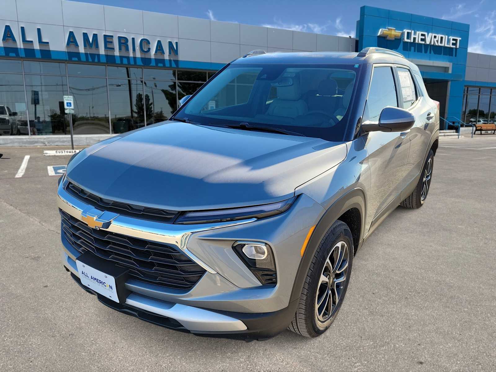 Thumbnail: 2026 Chevrolet TrailBlazer - 1