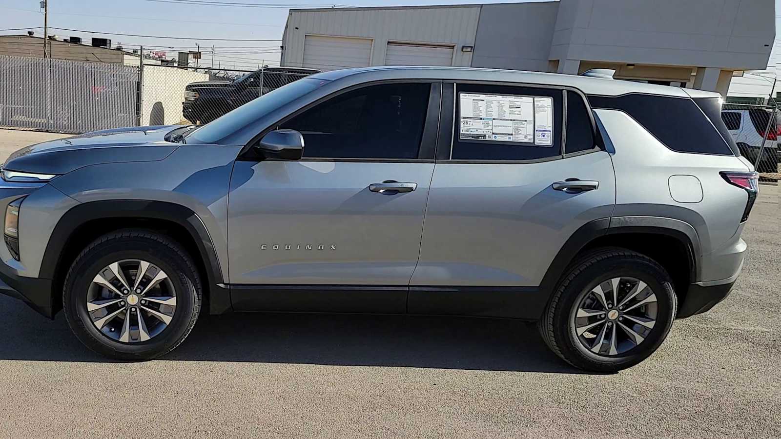 Thumbnail: 2026 Chevrolet Equinox - 5