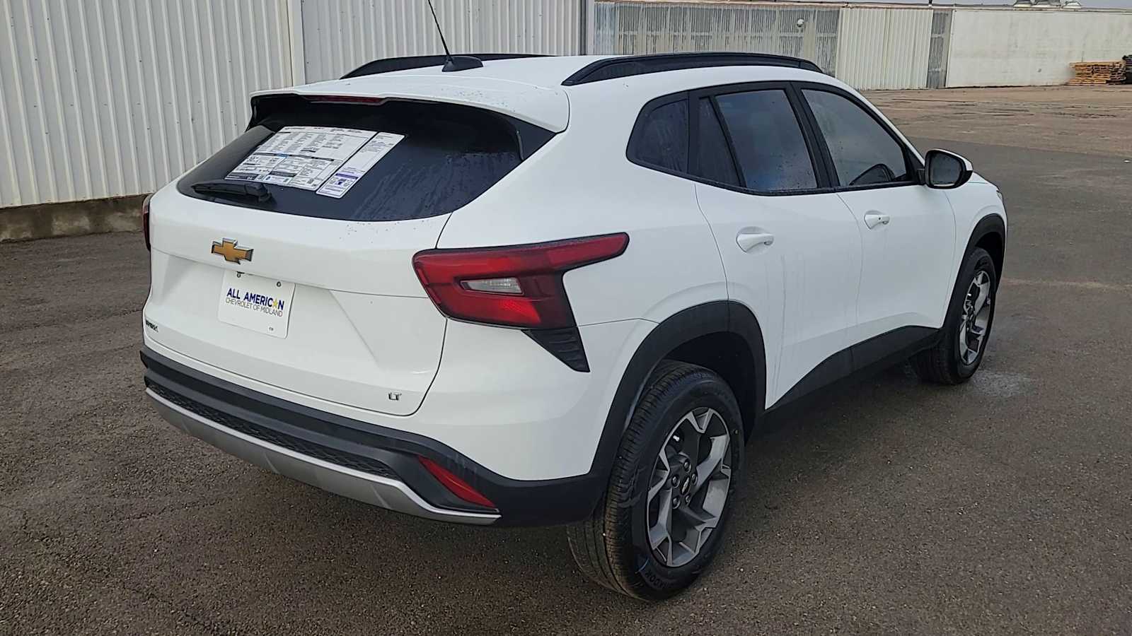 Thumbnail: 2026 Chevrolet Trax - 8