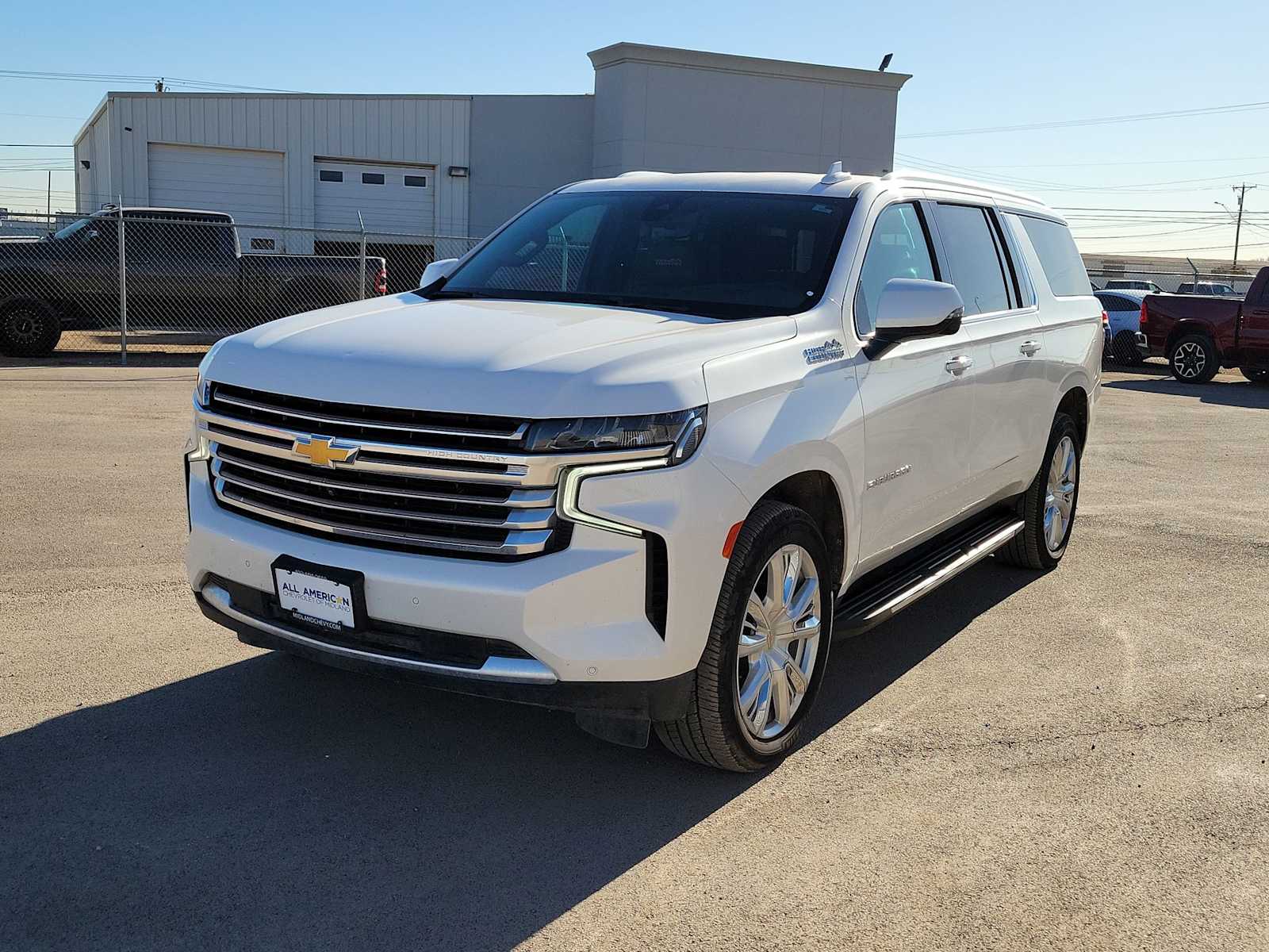 Thumbnail: 2021 Chevrolet Suburban - 3