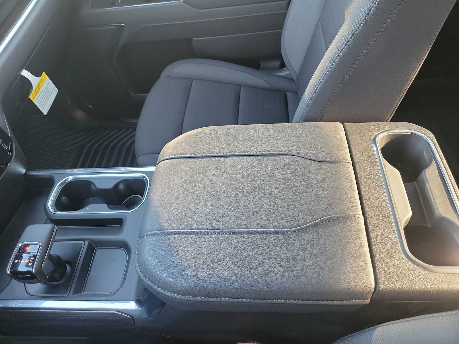 Thumbnail: 2026 Chevrolet Silverado 1500 - 24