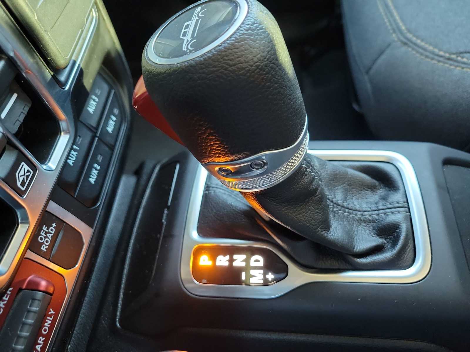 Thumbnail: 2024 Jeep Gladiator - 20