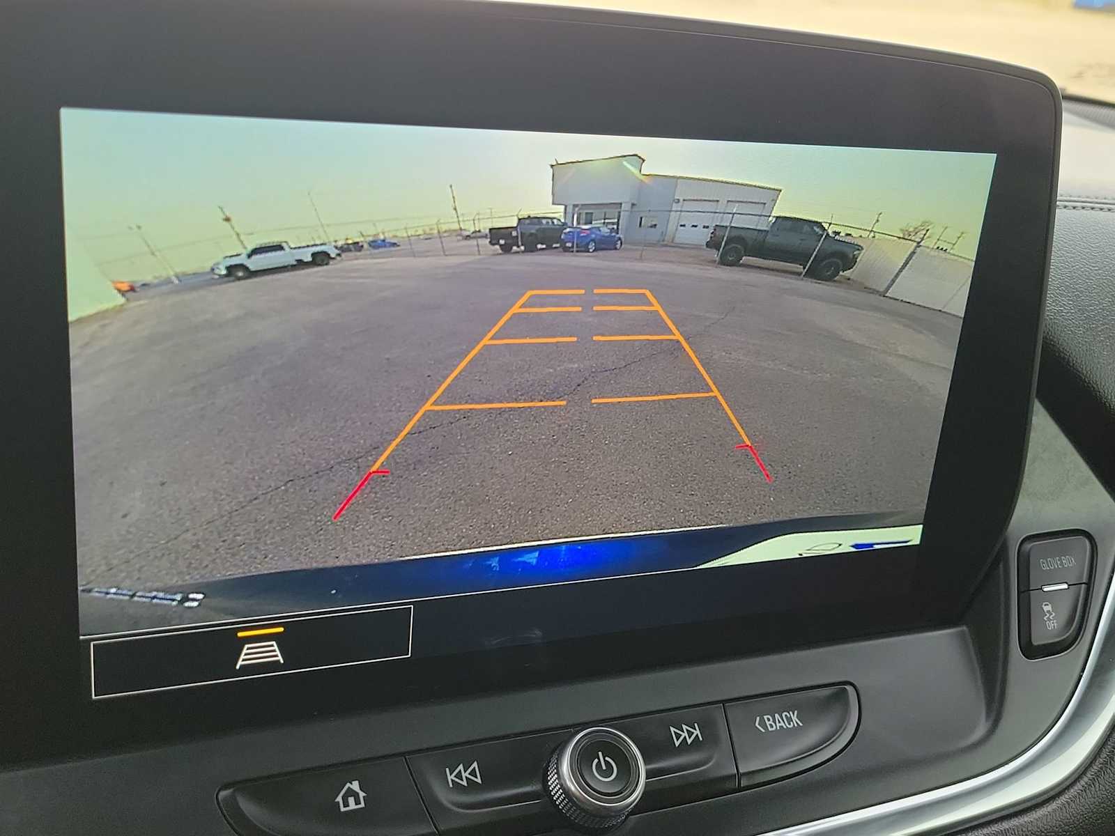 Thumbnail: 2023 Chevrolet Blazer - 24