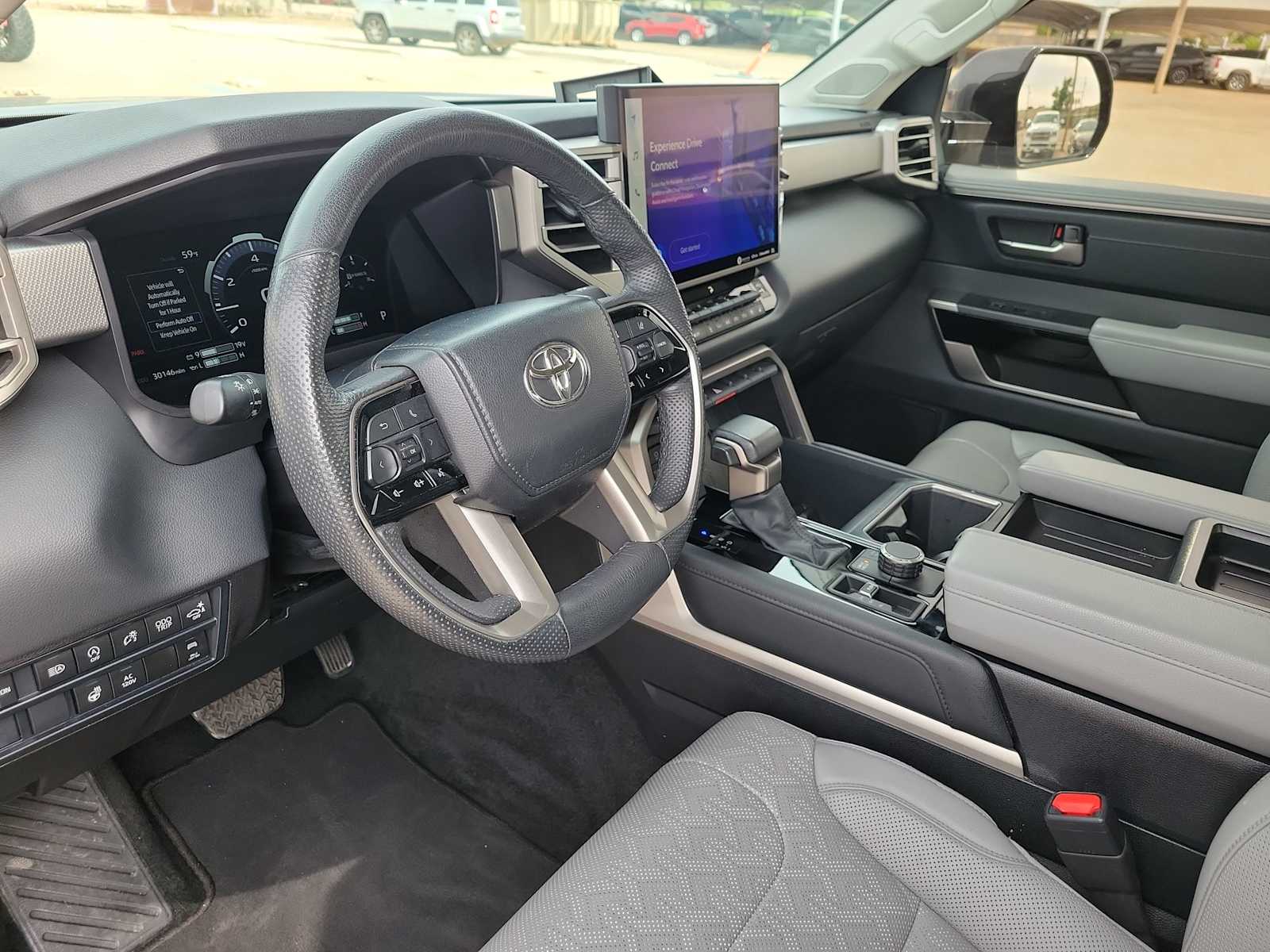 Thumbnail: 2024 Toyota Tundra - 10