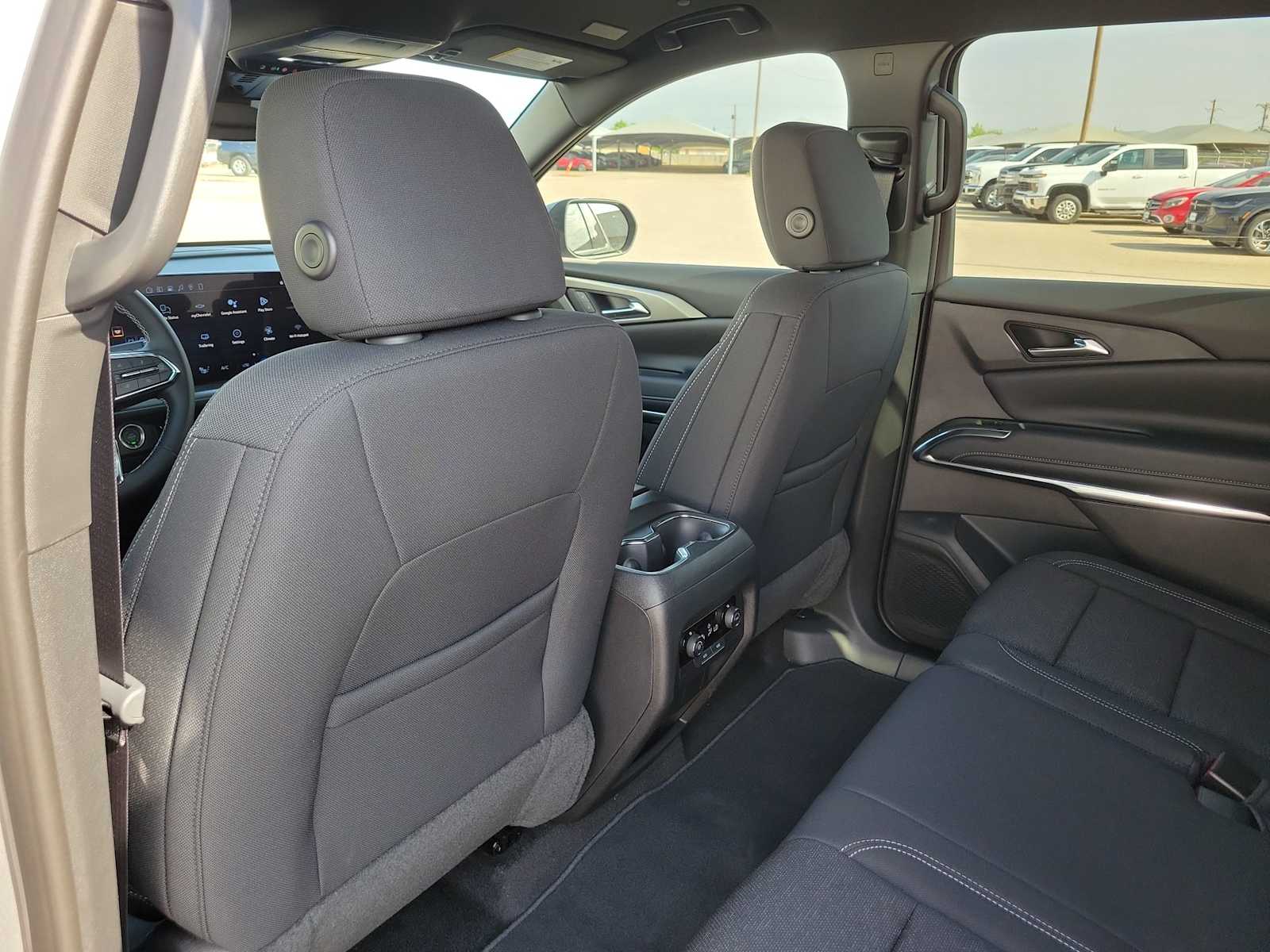 Thumbnail: 2026 Chevrolet Traverse - 16