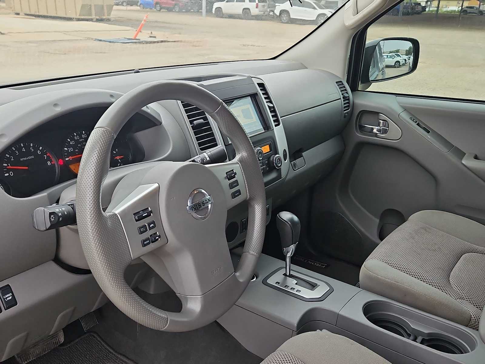 Thumbnail: 2020 Nissan Frontier - 10