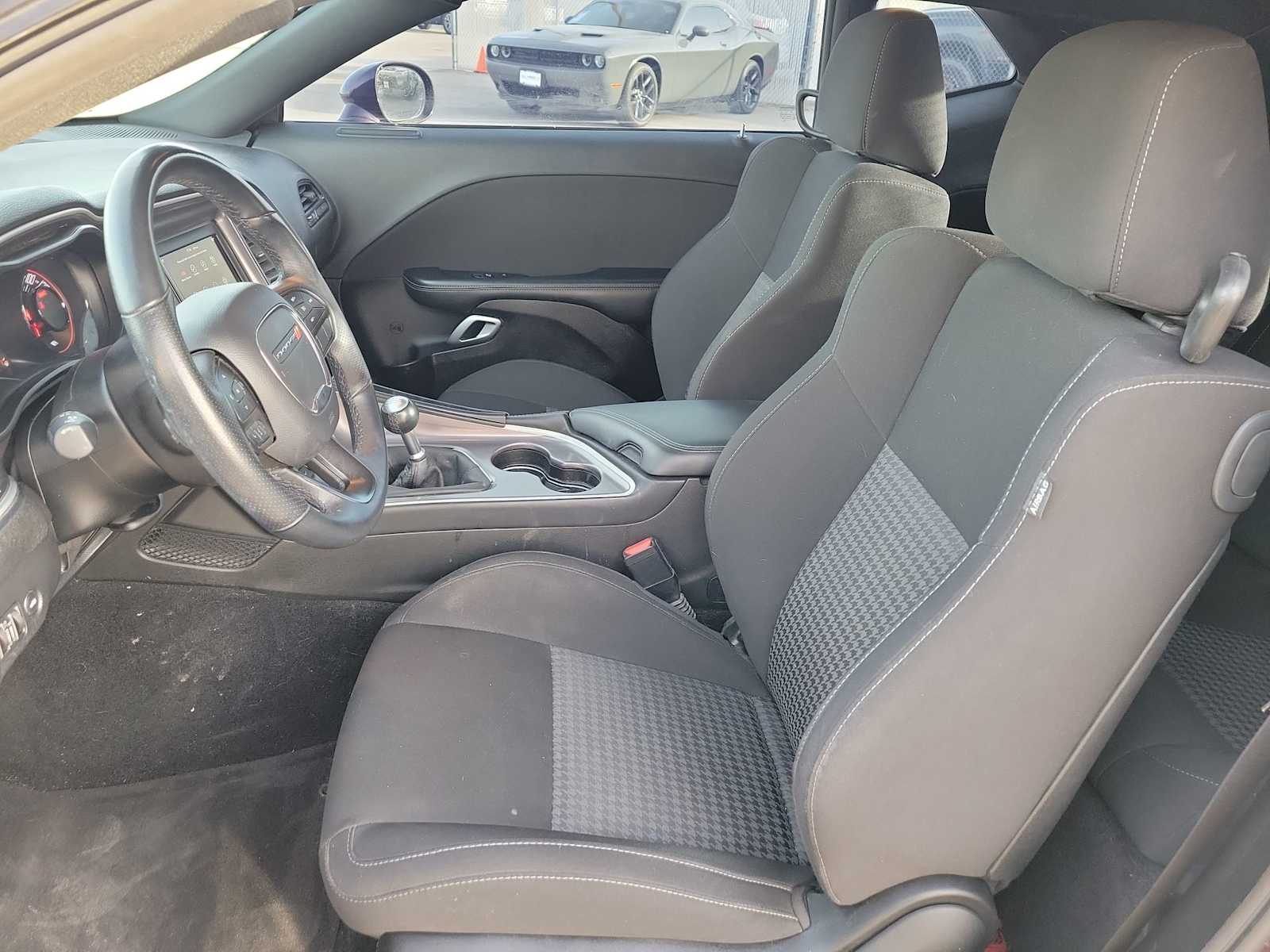 Thumbnail: 2022 Dodge Challenger - 19