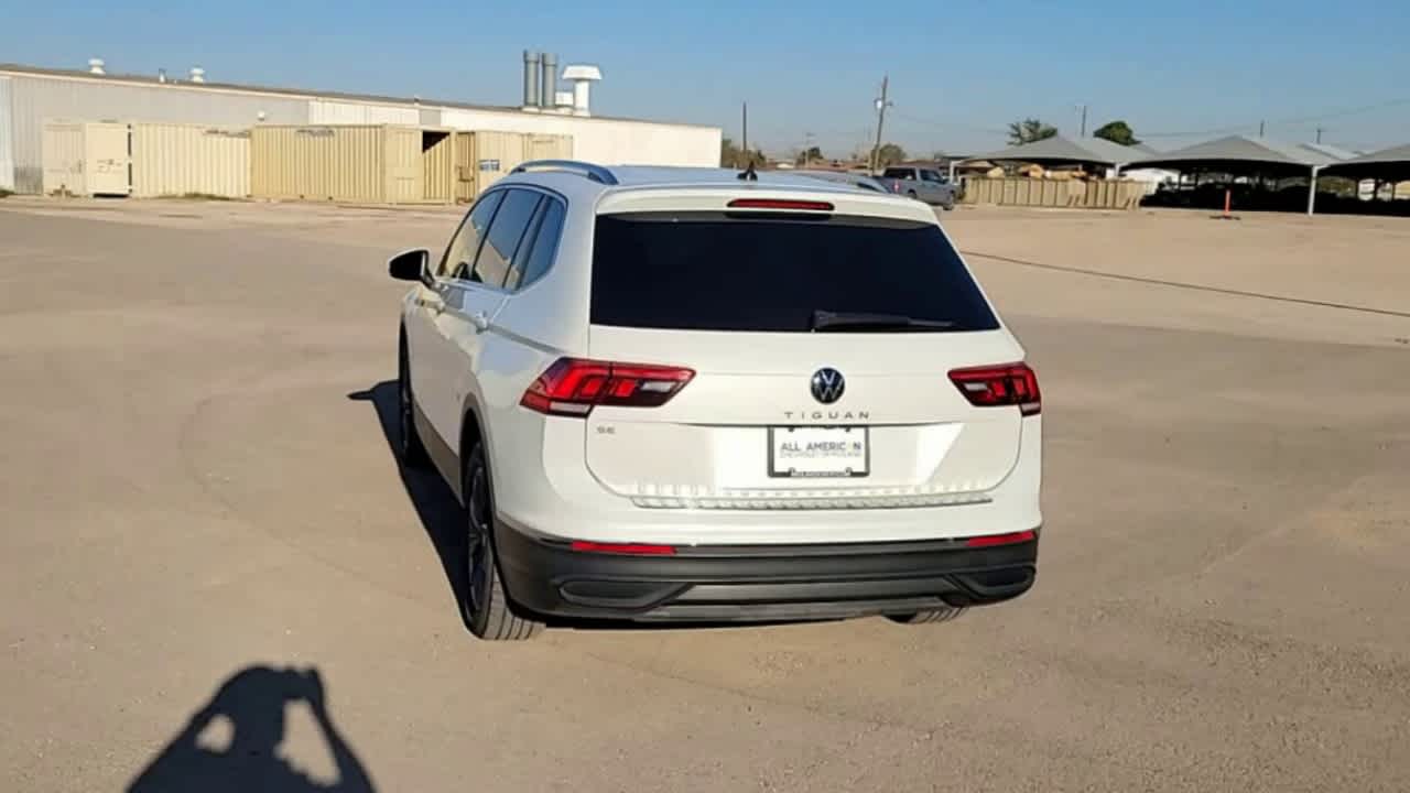 Thumbnail: 2023 Volkswagen Tiguan - 7