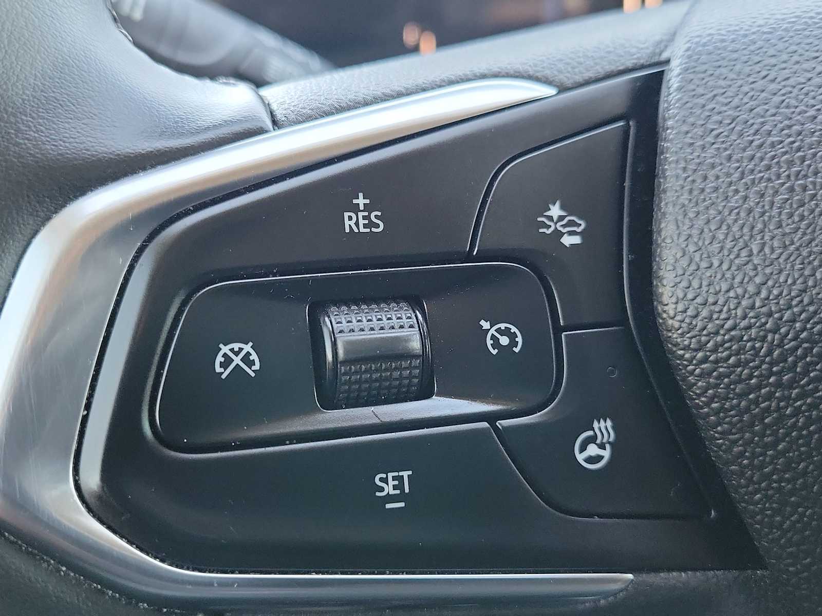 Thumbnail: 2025 Chevrolet Trax - 27