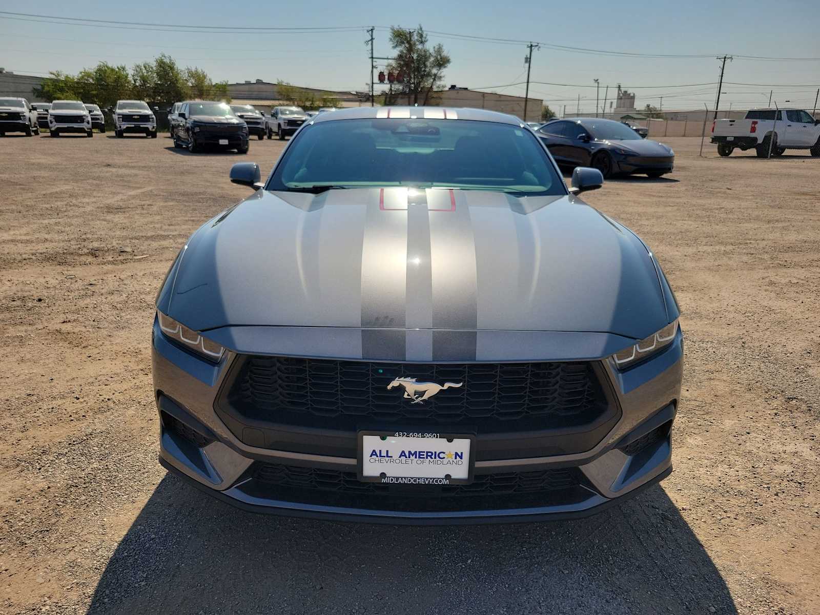 Thumbnail: 2025 Ford Mustang - 14