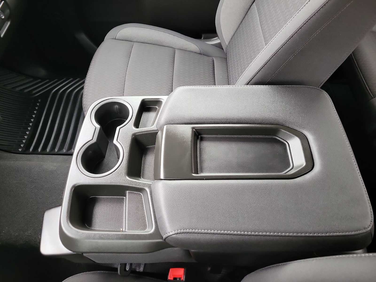 Thumbnail: 2024 Chevrolet Silverado 1500 - 24