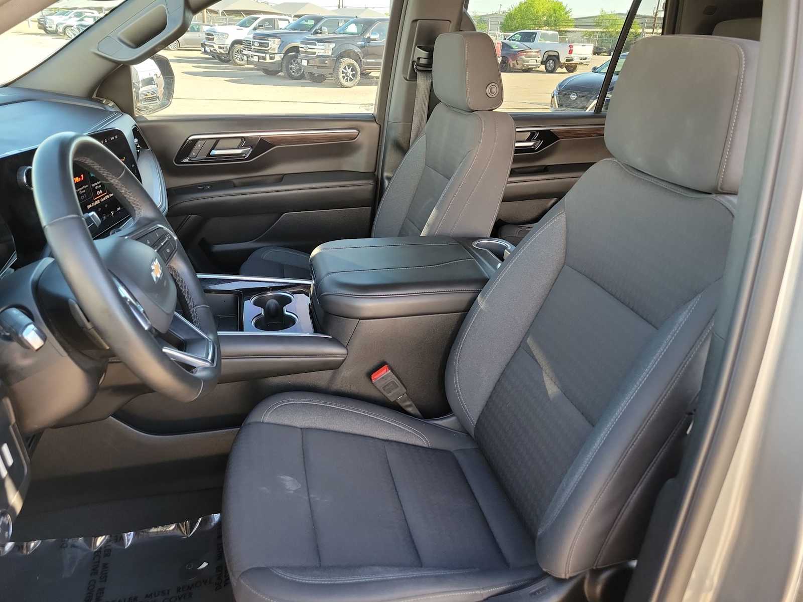 Thumbnail: 2025 Chevrolet Tahoe - 15