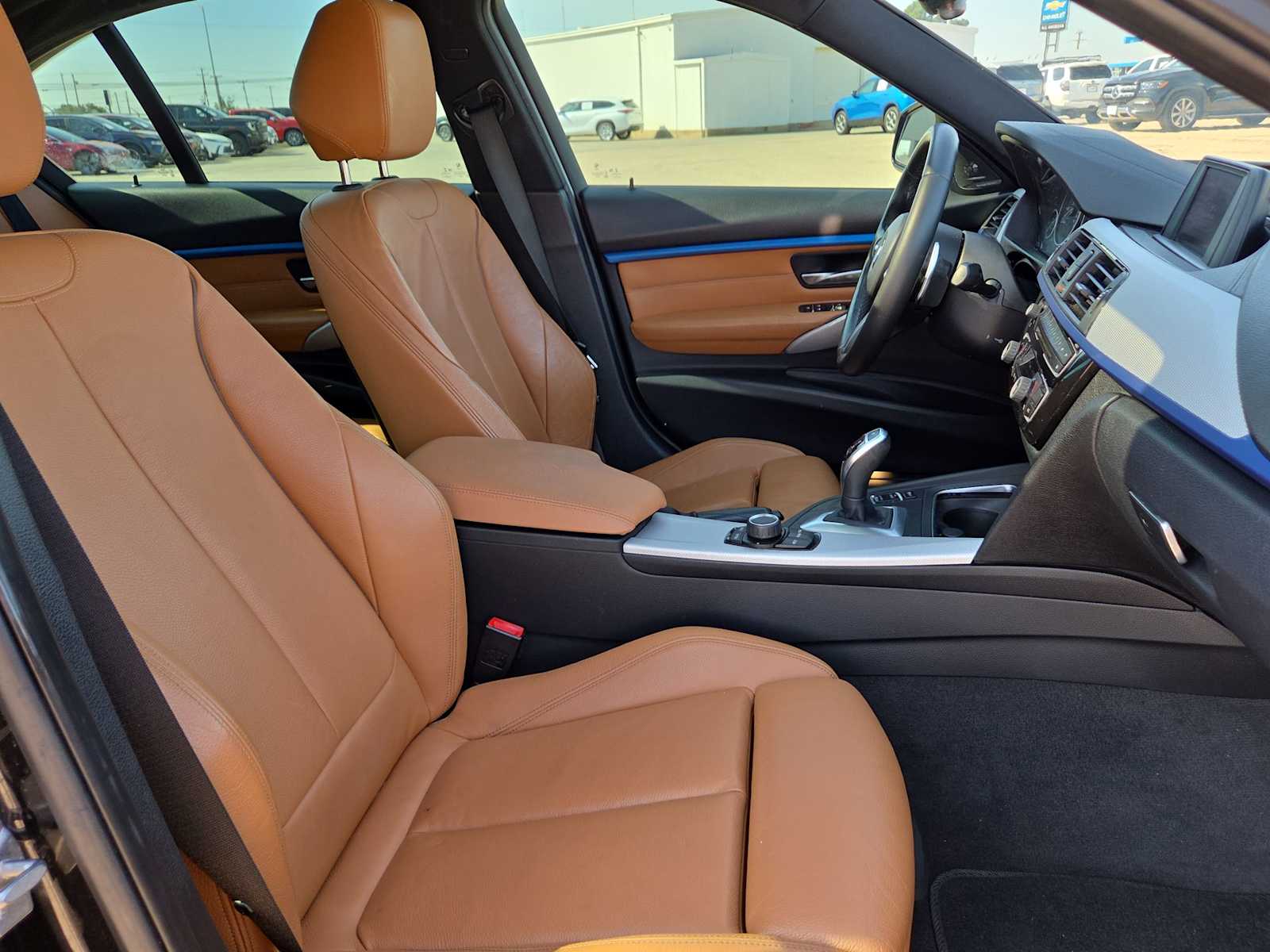 Thumbnail: 2018 BMW 3 Series - 18
