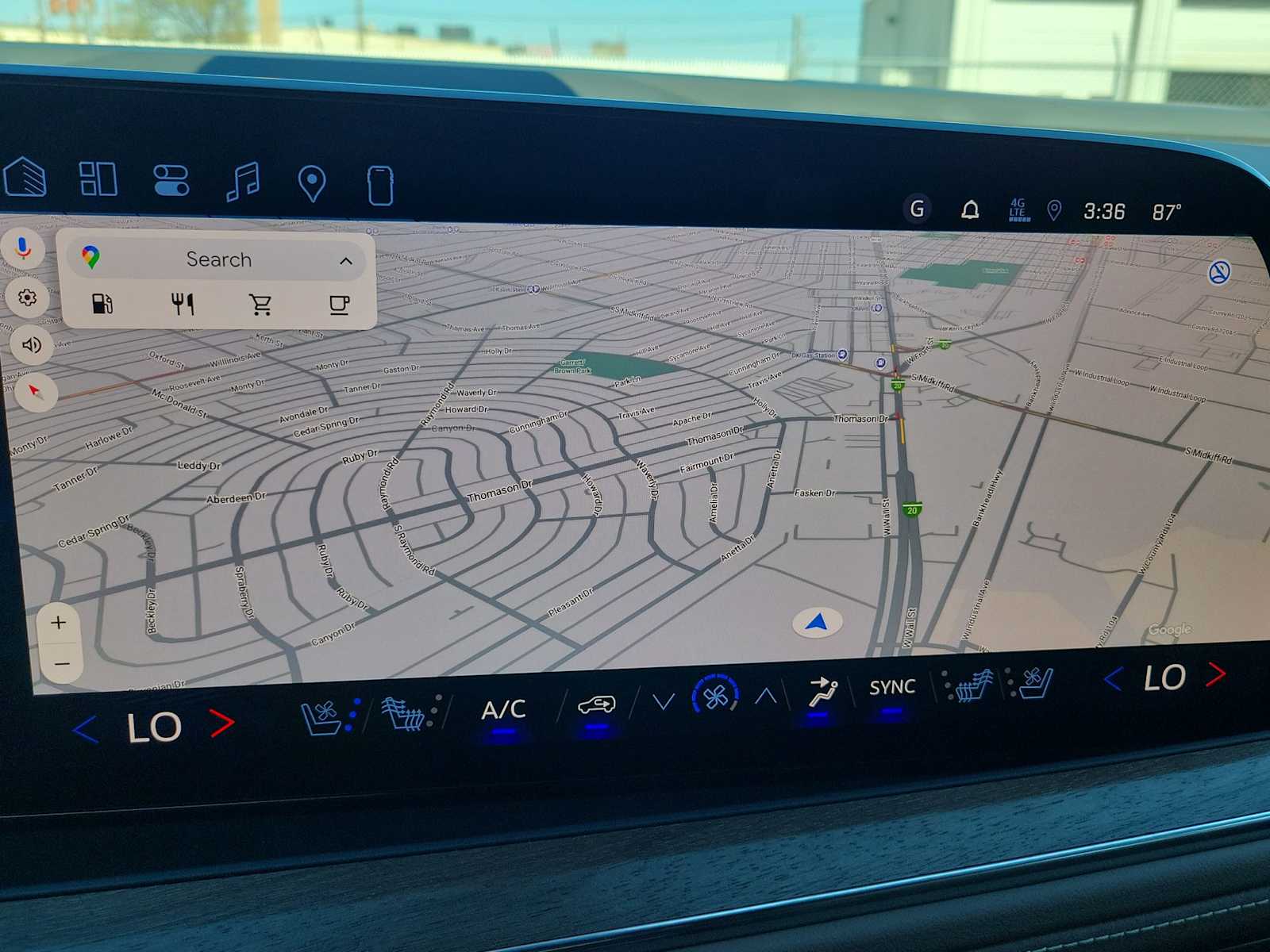 Thumbnail: 2026 Chevrolet Tahoe - 29