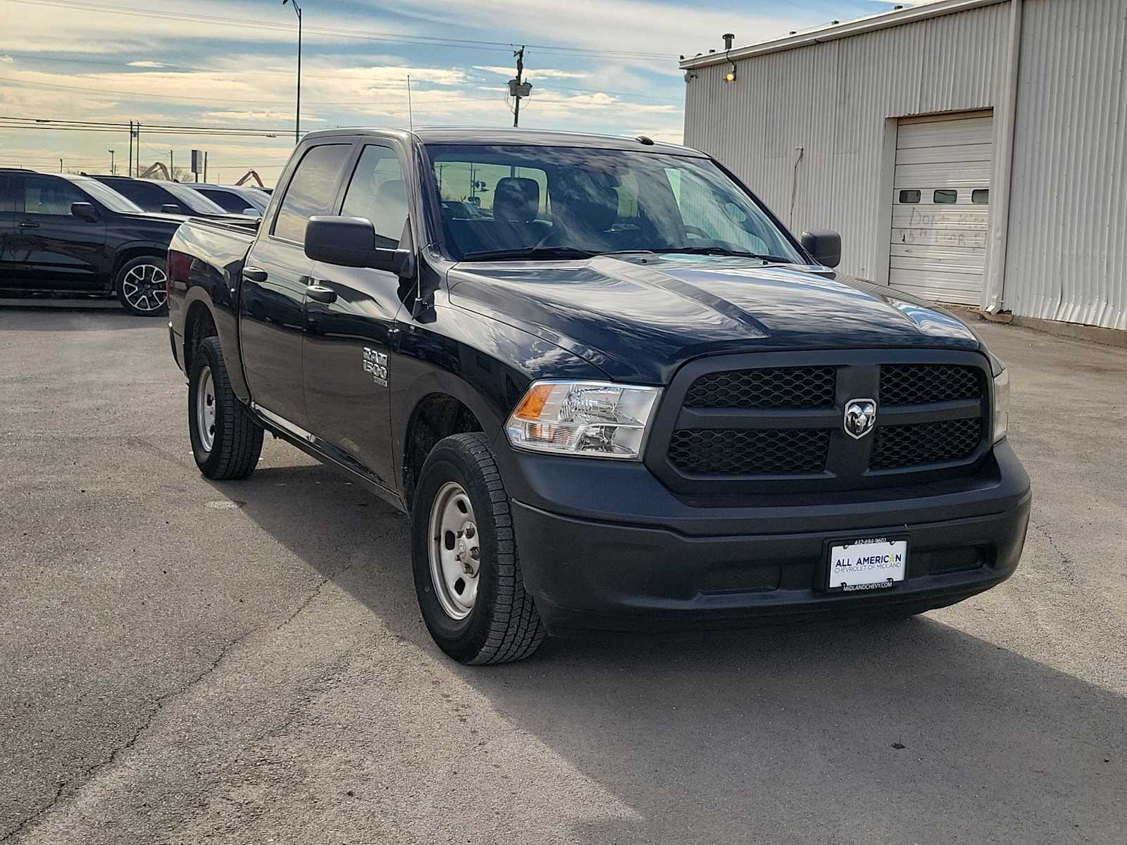 Thumbnail: 2023 RAM 1500 Classic - 2