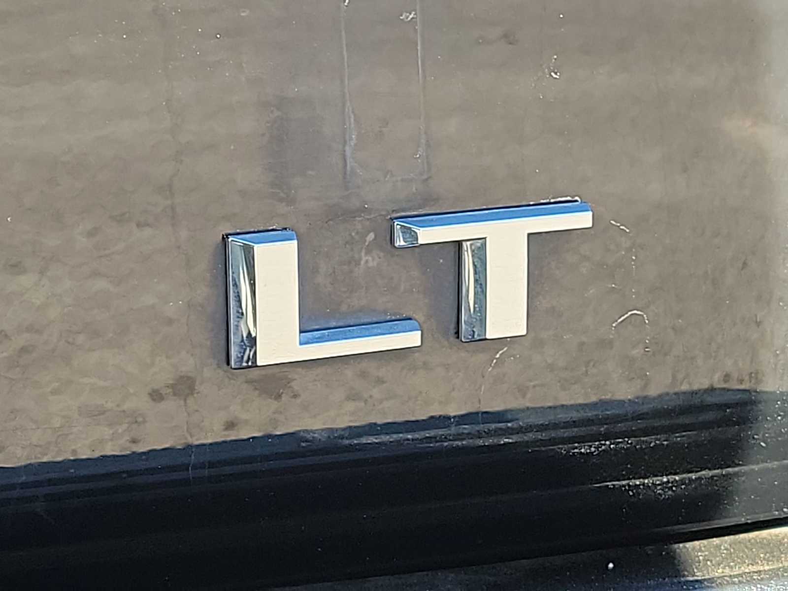 Thumbnail: 2021 Chevrolet Suburban - 15