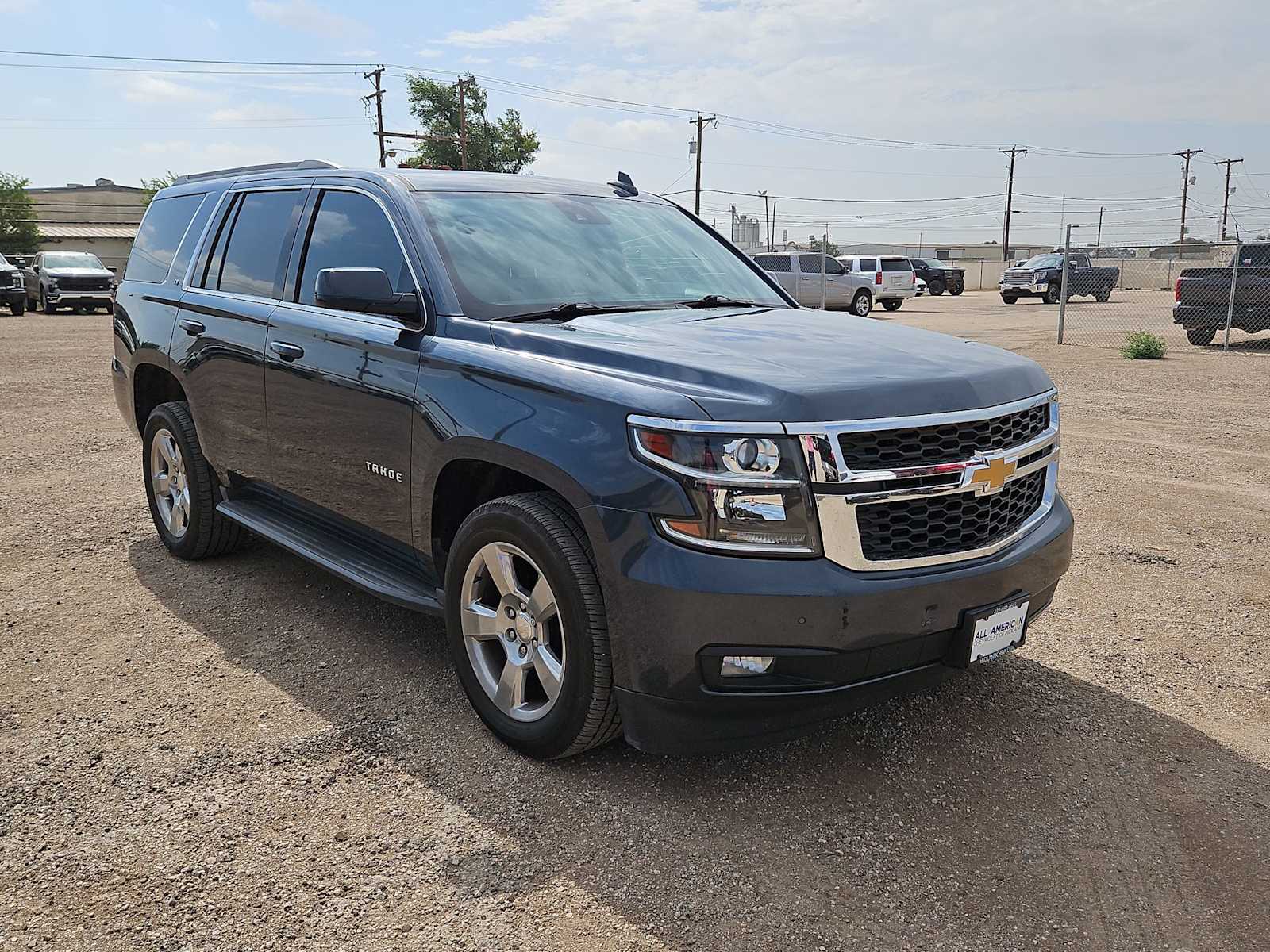 Thumbnail: 2020 Chevrolet Tahoe - 2