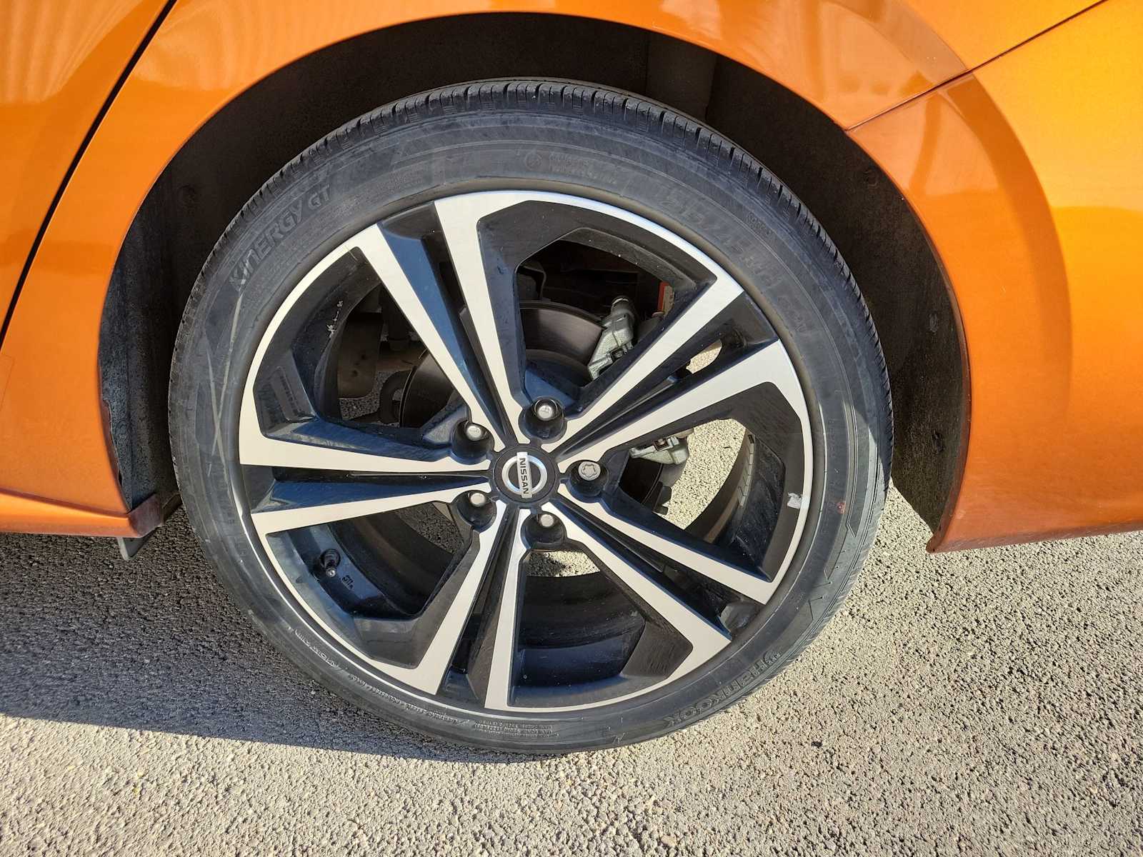 Thumbnail: 2023 Nissan Sentra - 16