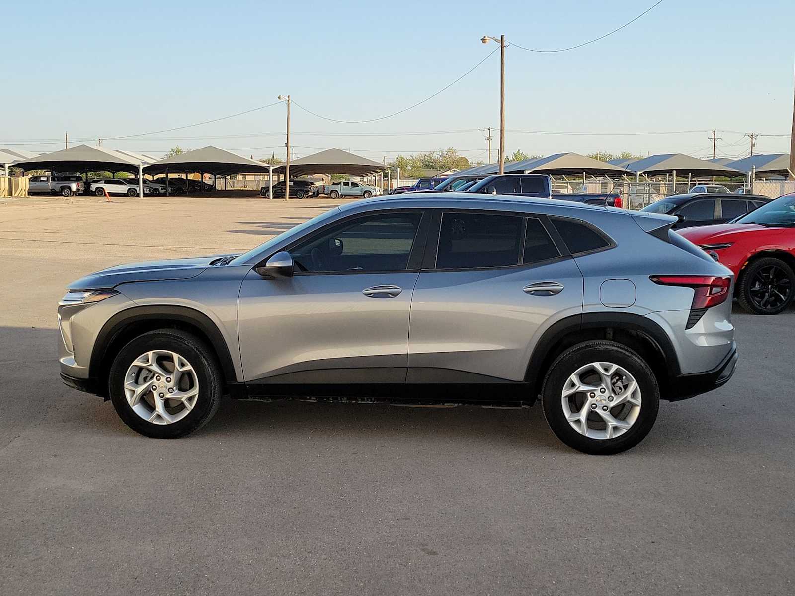 Thumbnail: 2025 Chevrolet Trax - 5