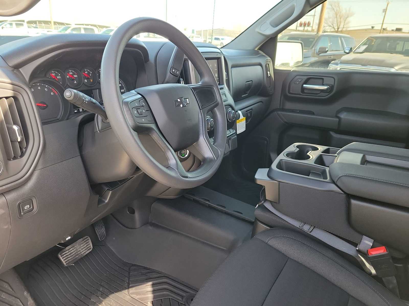 Thumbnail: 2026 Chevrolet Silverado 1500 - 10