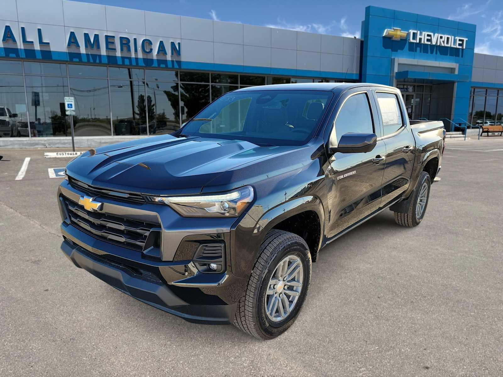 Thumbnail: 2026 Chevrolet Colorado - 1