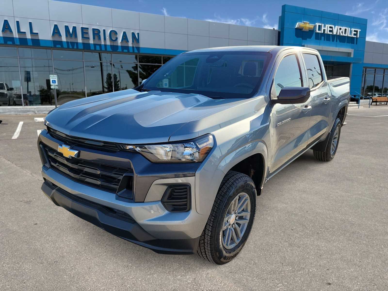 Thumbnail: 2026 Chevrolet Colorado - 1