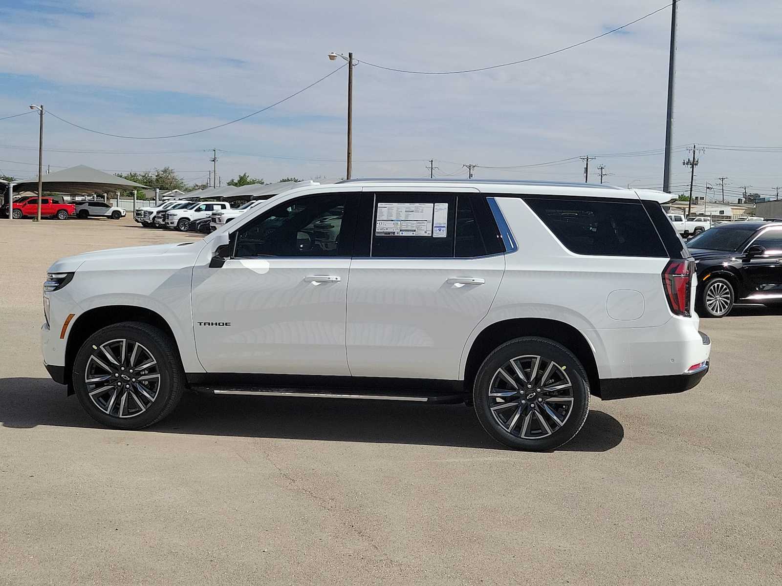 Thumbnail: 2026 Chevrolet Tahoe - 5