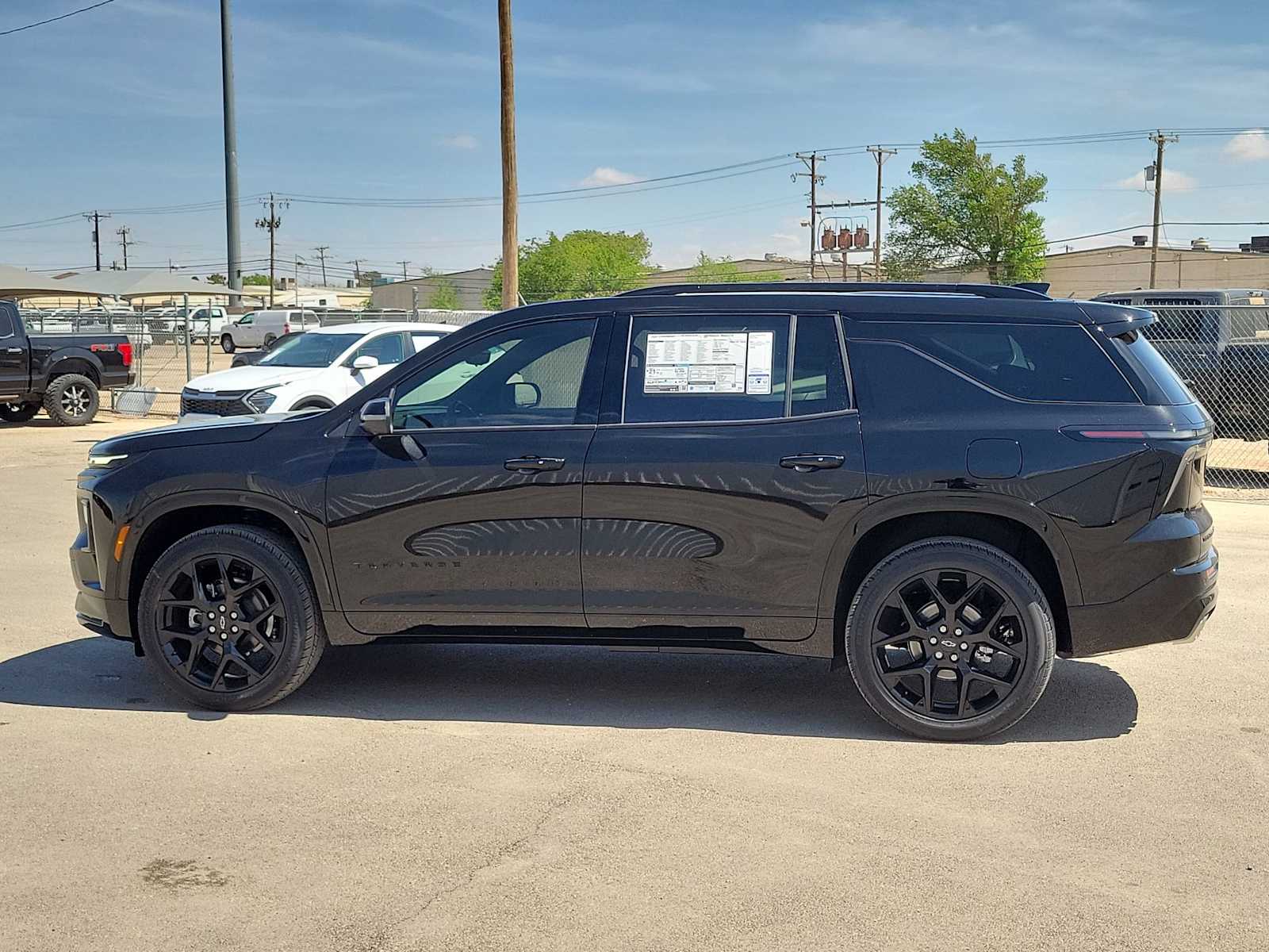 Thumbnail: 2026 Chevrolet Traverse - 5