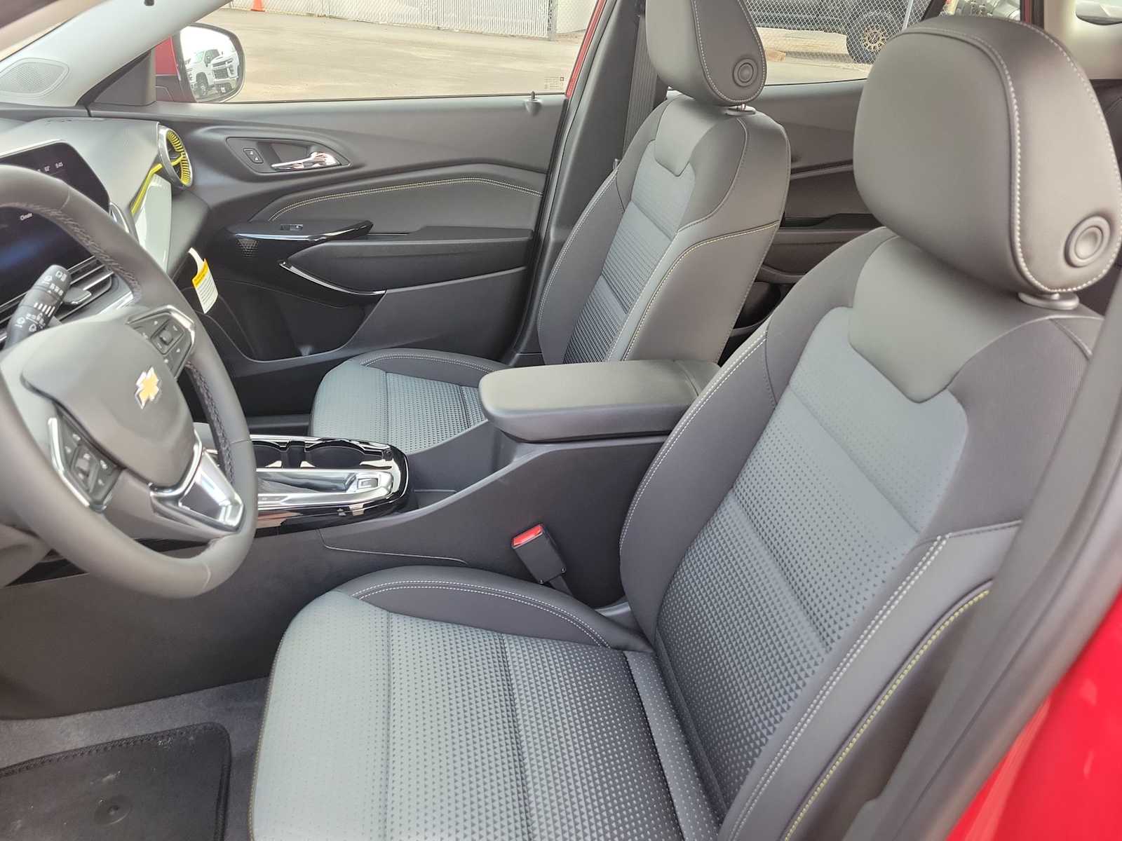 Thumbnail: 2026 Chevrolet Trax - 19