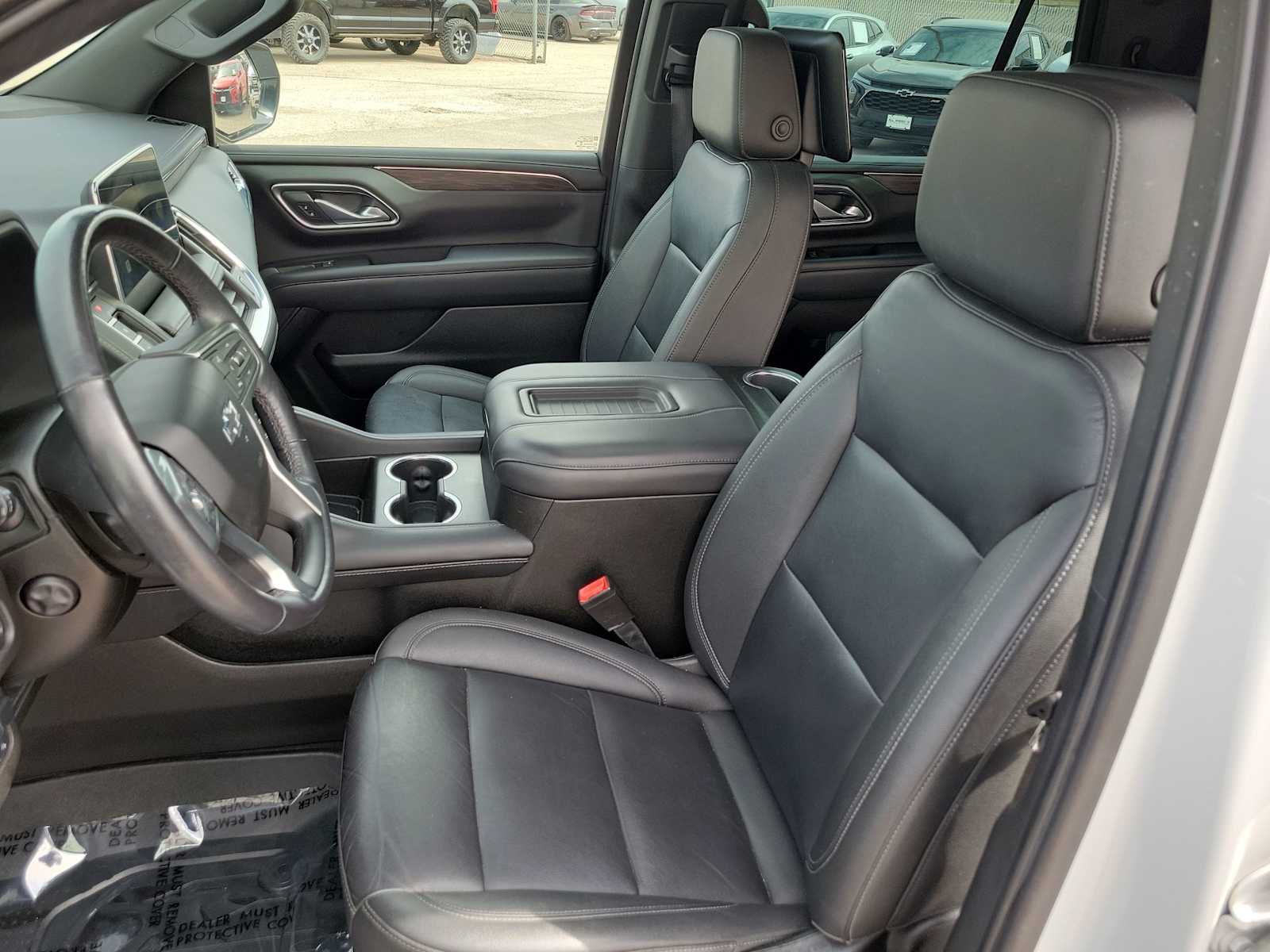 Thumbnail: 2022 Chevrolet Tahoe - 15