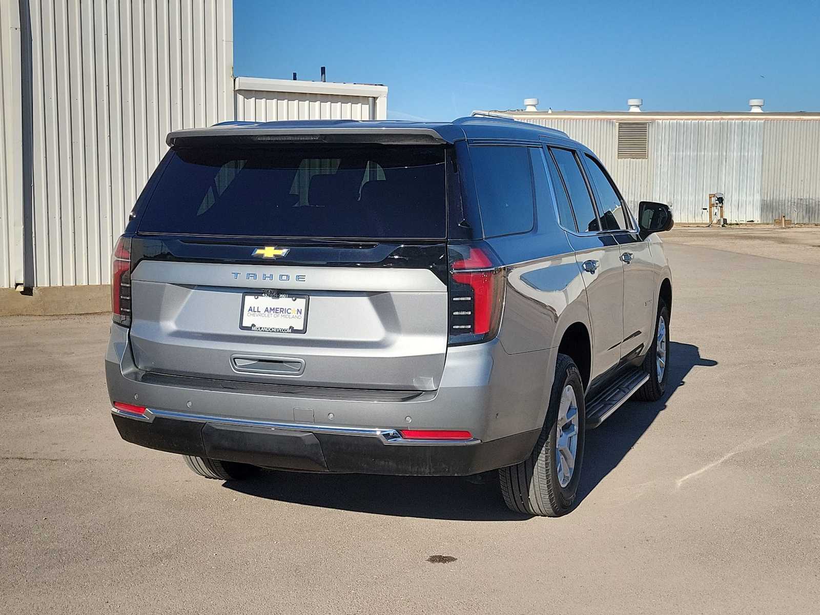 Thumbnail: 2025 Chevrolet Tahoe - 8