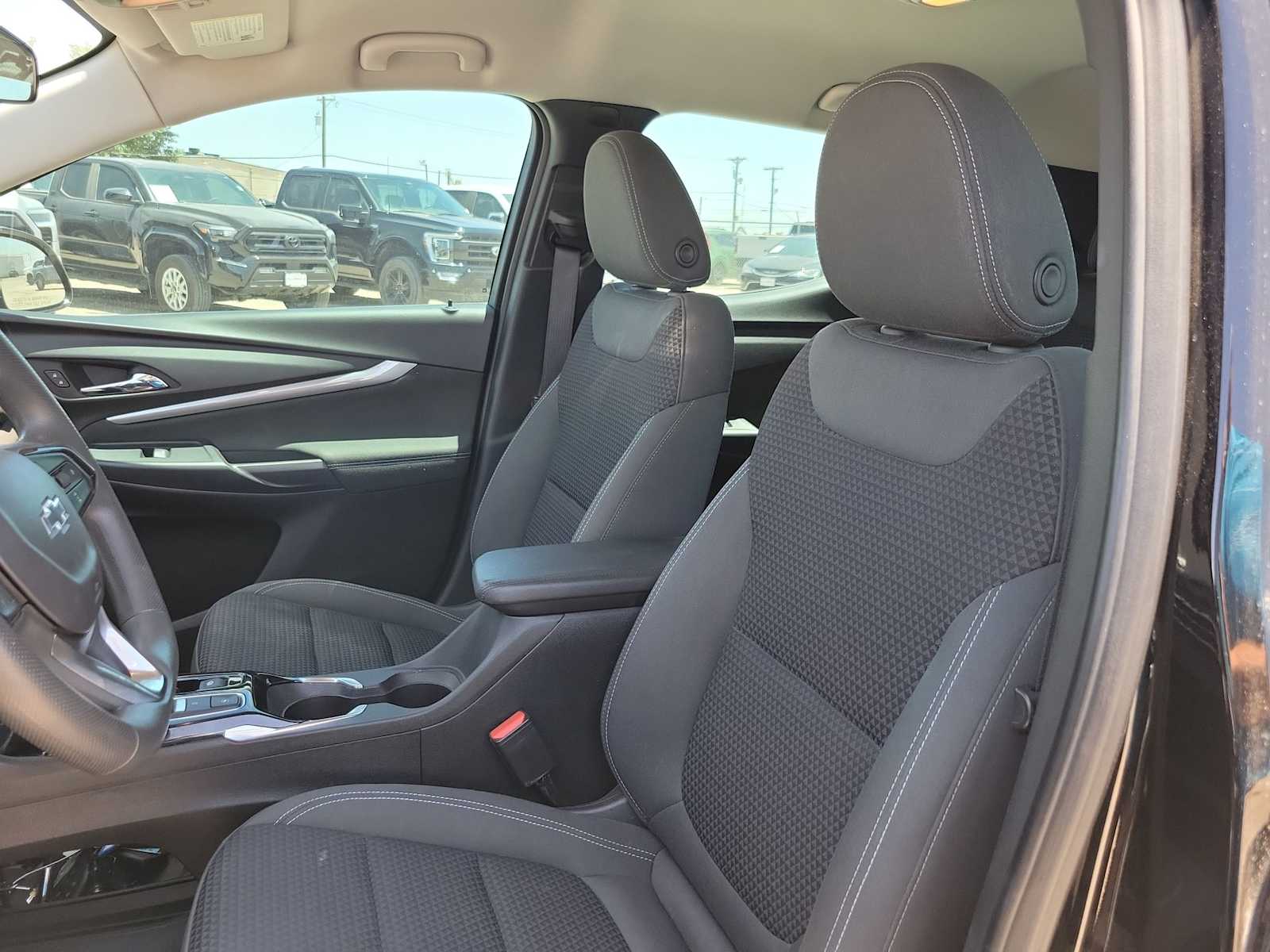 Thumbnail: 2023 Chevrolet Bolt EUV - 19