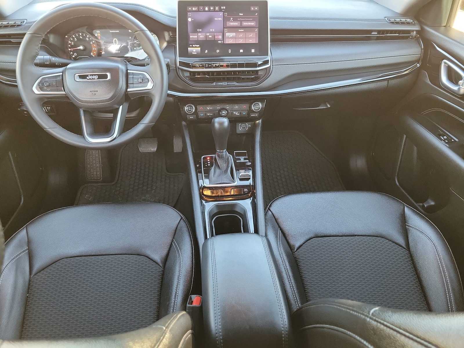 Thumbnail: 2024 Jeep Compass - 18