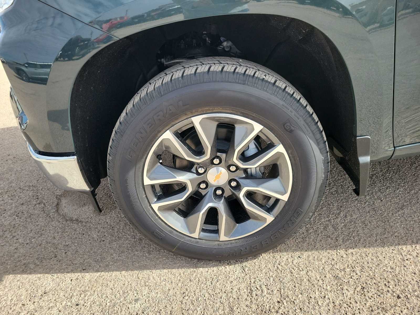 Thumbnail: 2025 Chevrolet Silverado 1500 - 16