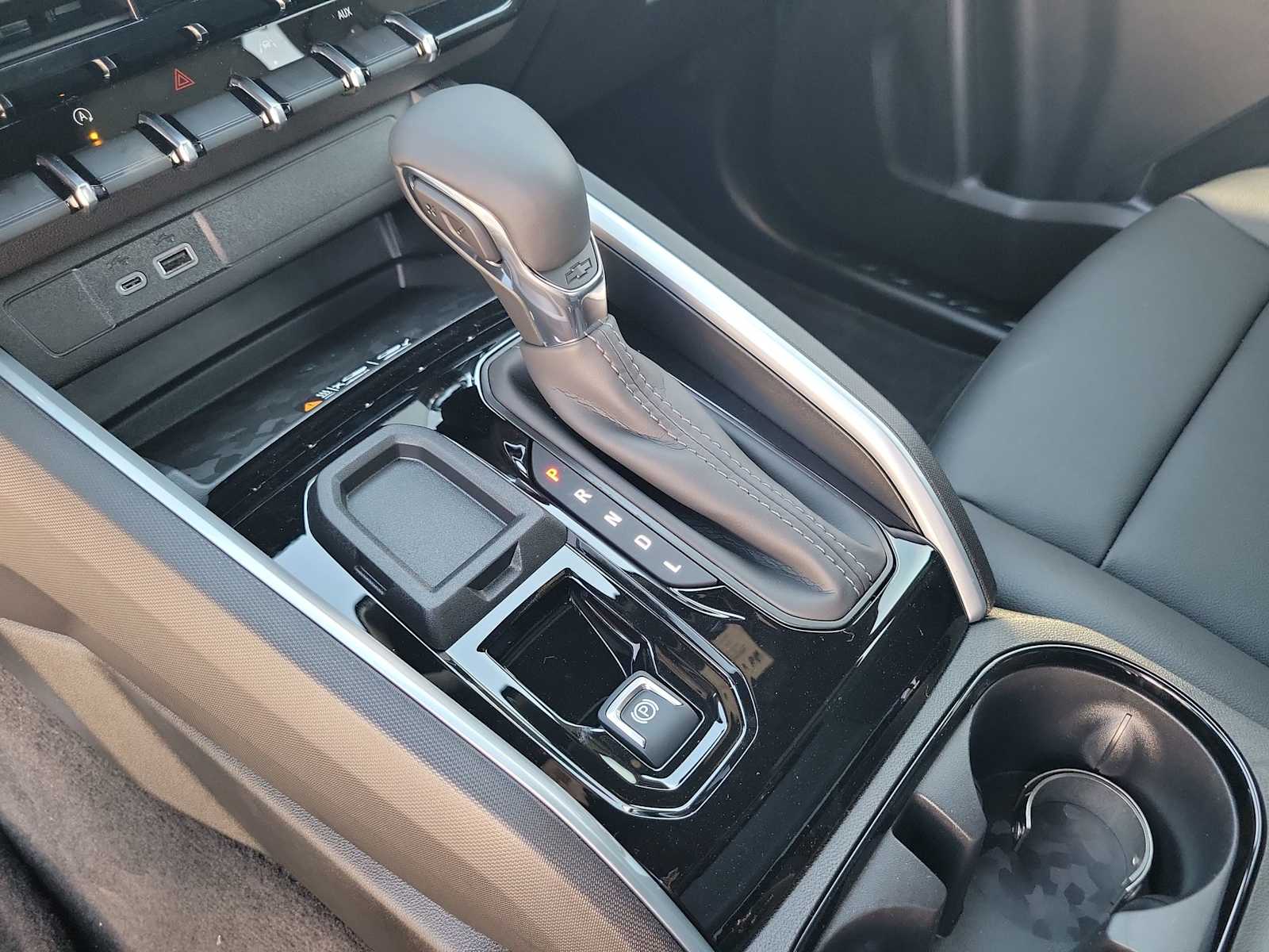 Thumbnail: 2026 Chevrolet Colorado - 25
