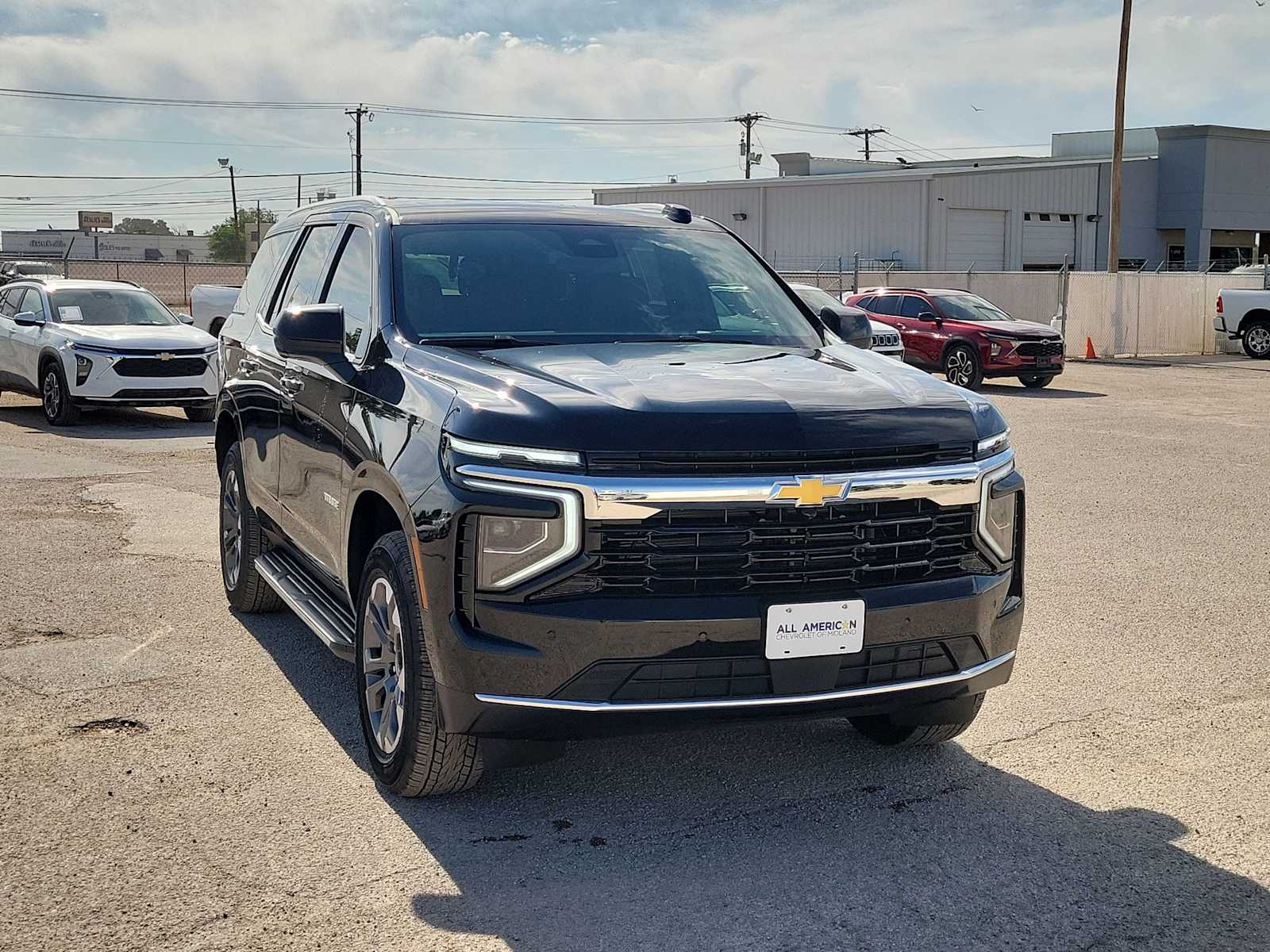 Thumbnail: 2026 Chevrolet Tahoe - 2