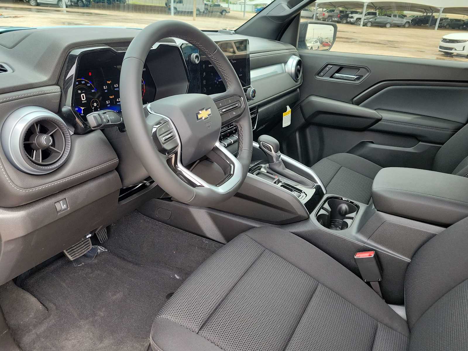 Thumbnail: 2026 Chevrolet Colorado - 10