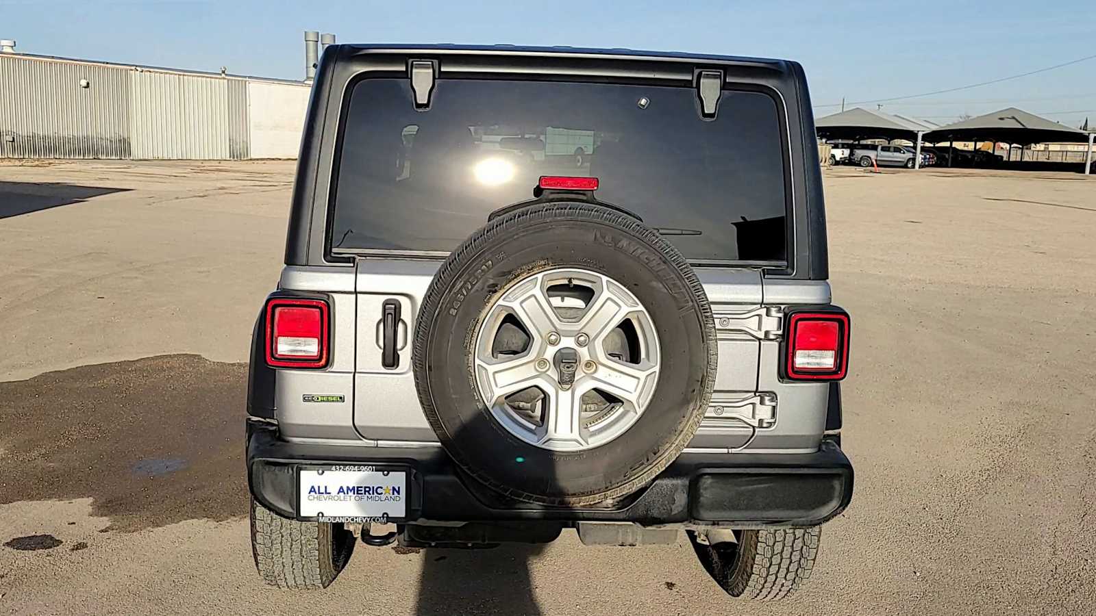 Thumbnail: 2021 Jeep Wrangler - 7