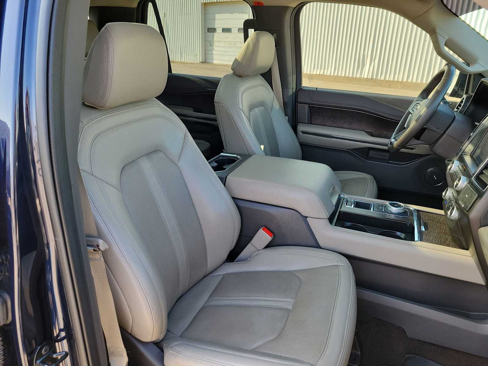 Thumbnail: 2021 Ford Expedition - 18