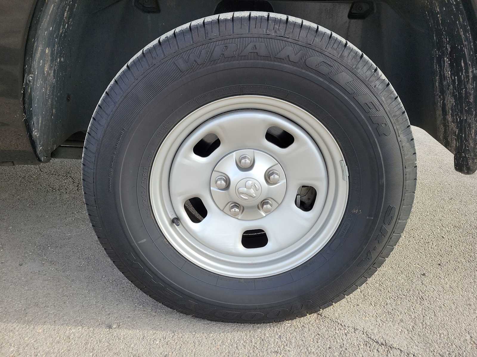 Thumbnail: 2023 RAM 1500 Classic - 12