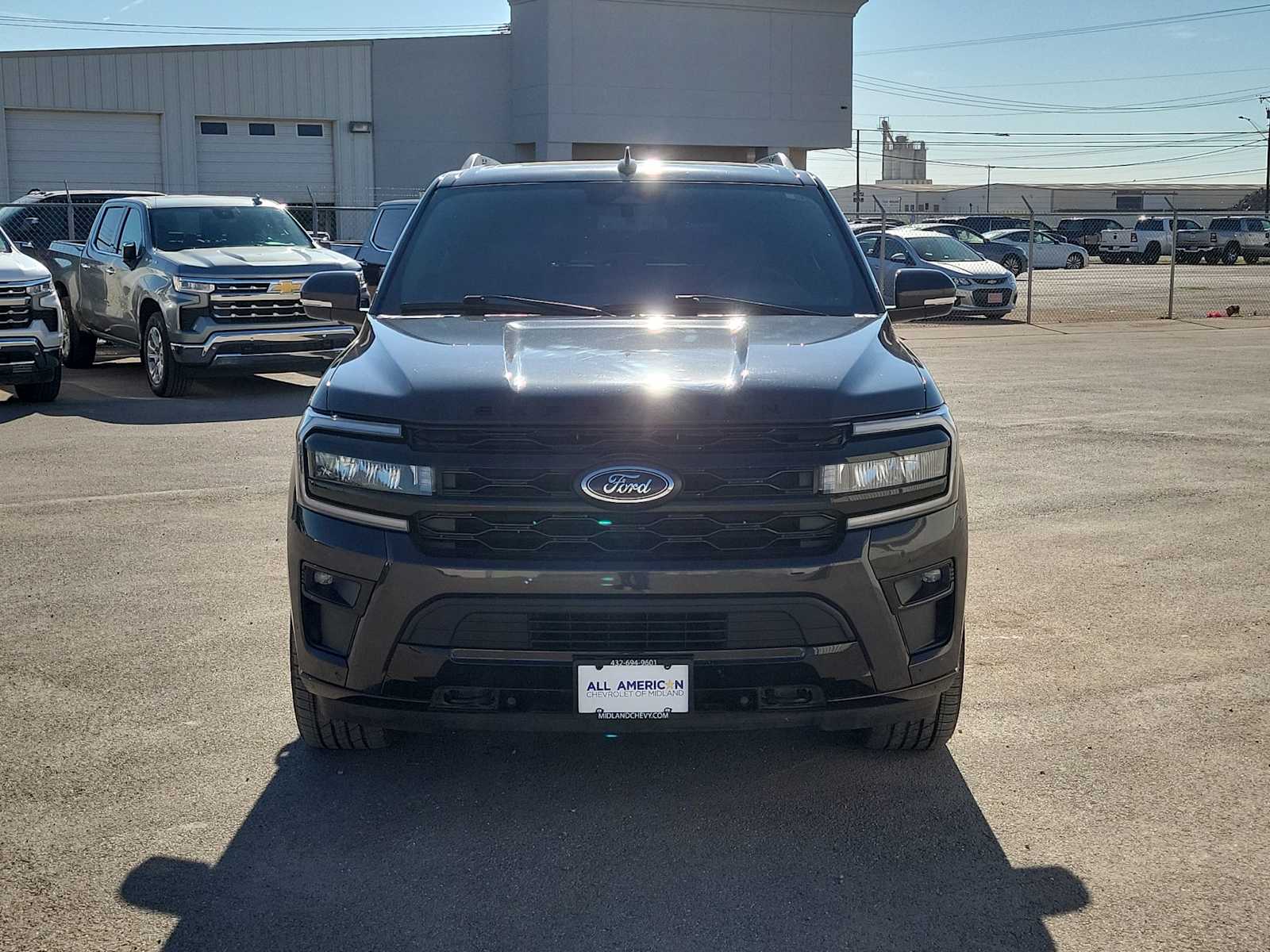 Thumbnail: 2022 Ford Expedition - 3