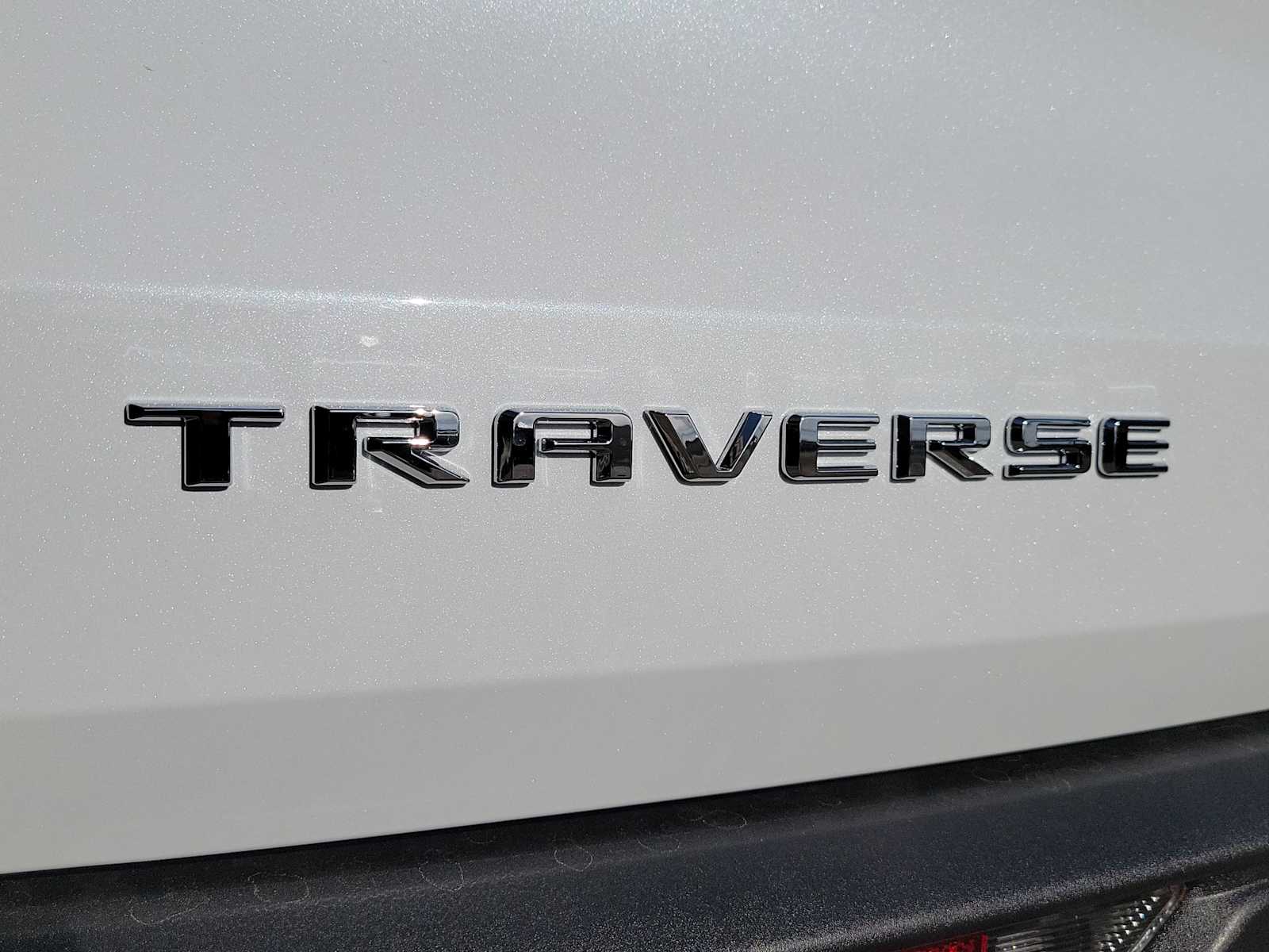 Thumbnail: 2026 Chevrolet Traverse - 10