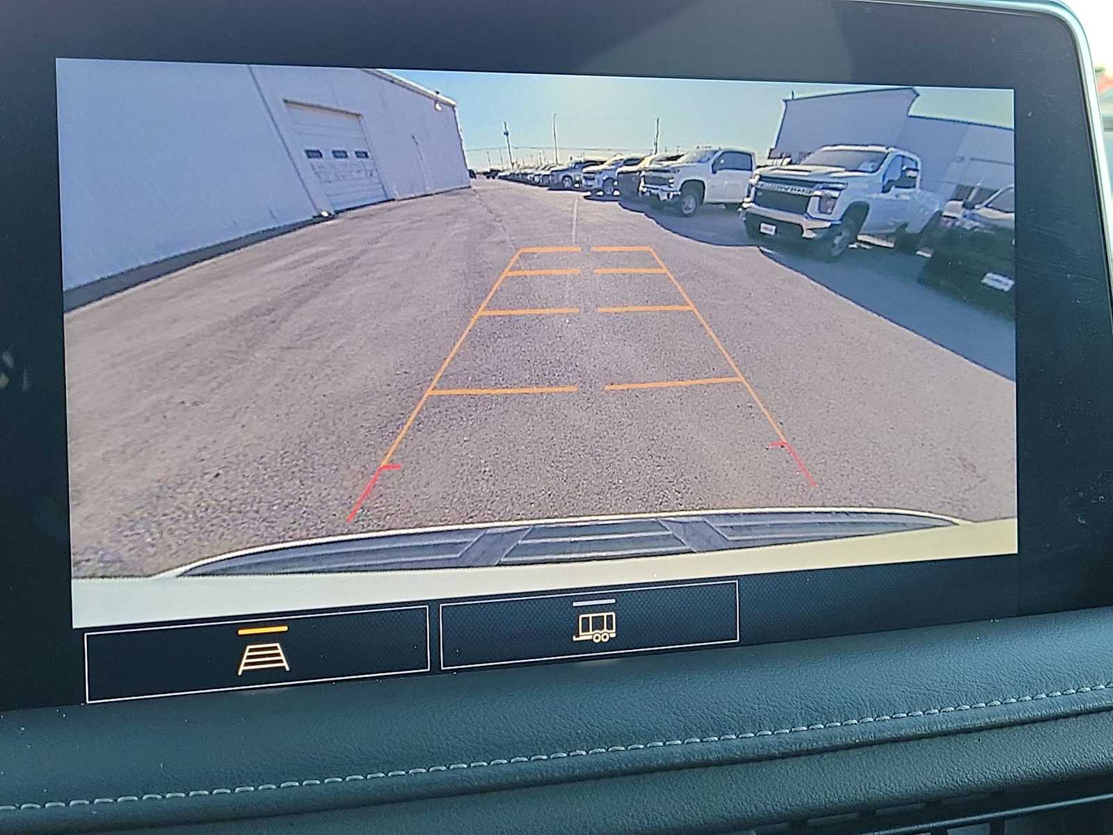 Thumbnail: 2021 Chevrolet Suburban - 28