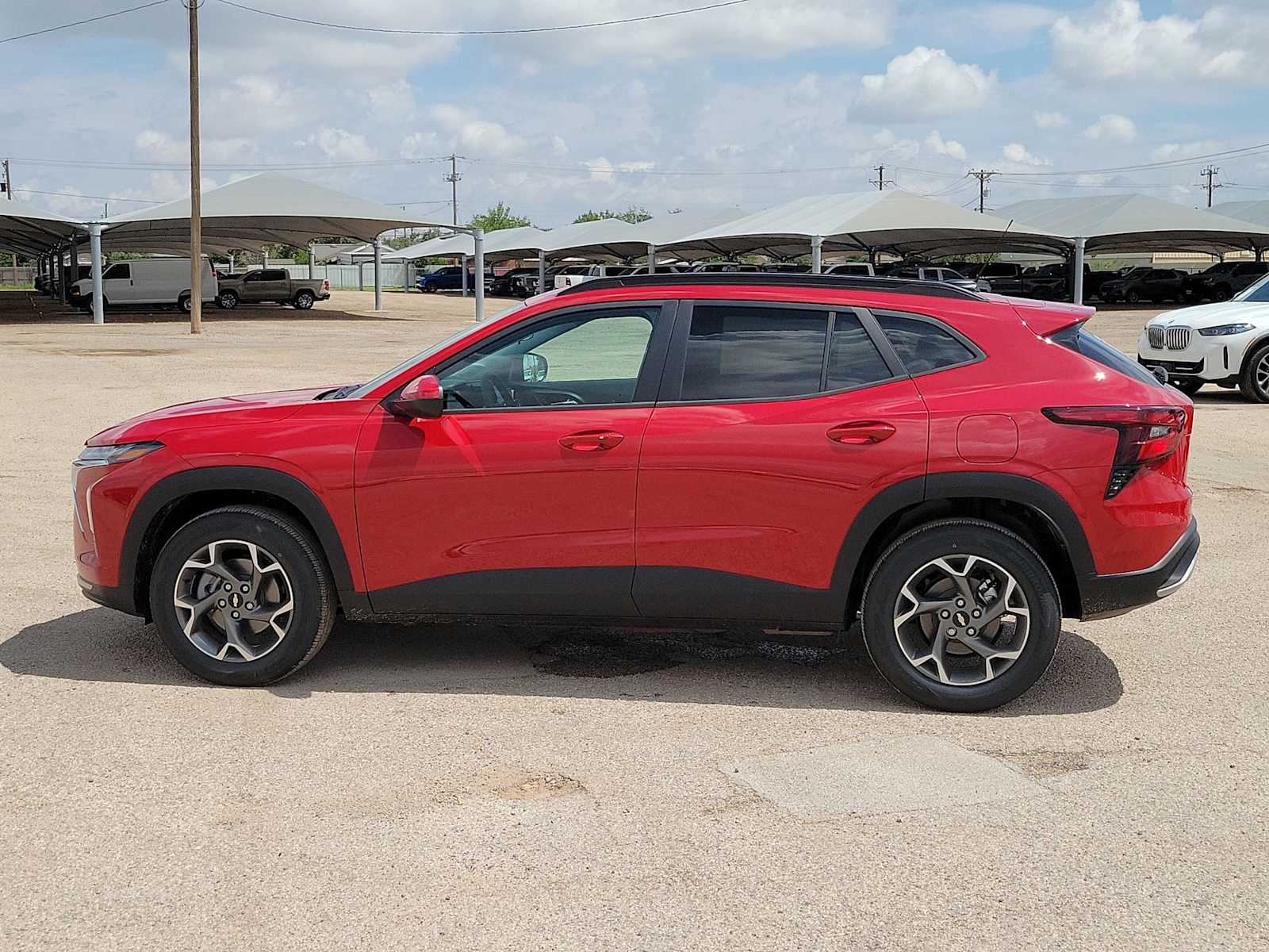 Thumbnail: 2026 Chevrolet Trax - 5