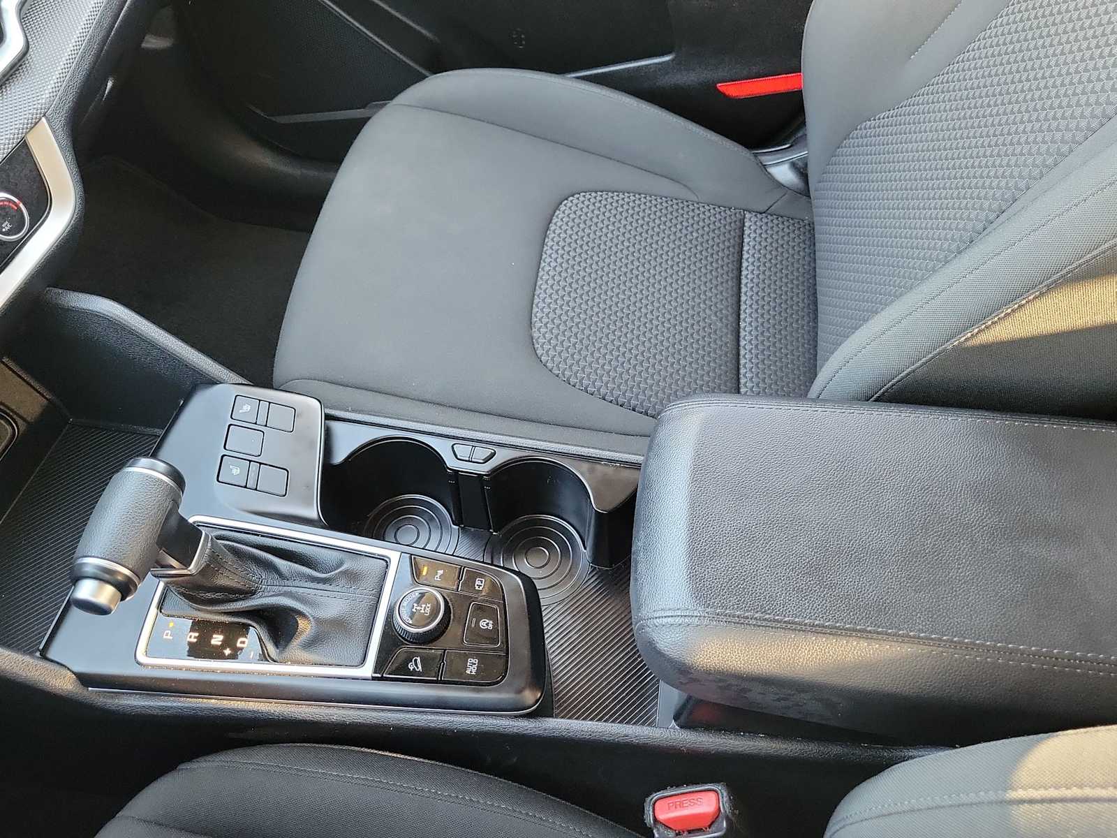 Thumbnail: 2025 Kia Sportage - 20