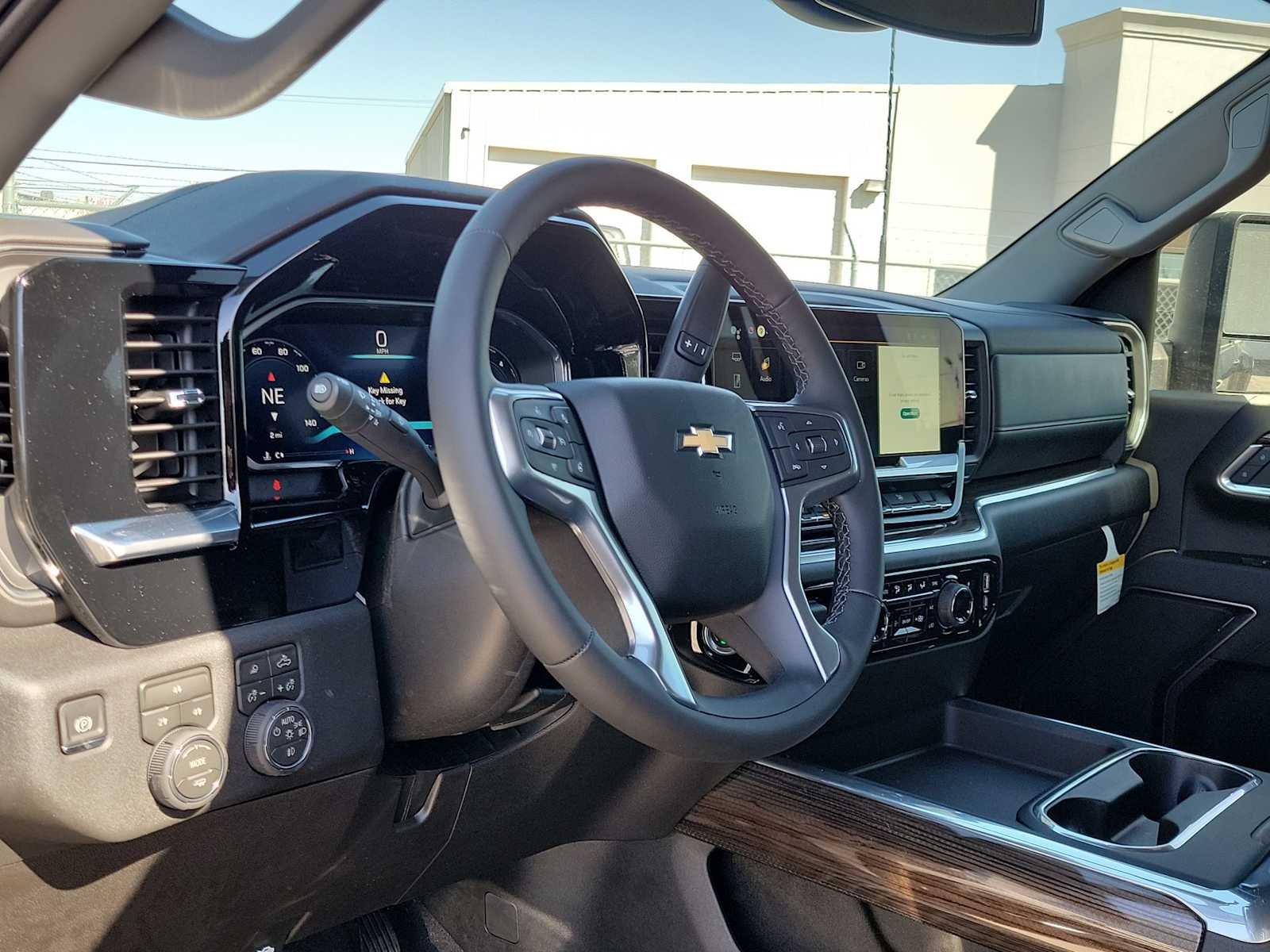 Thumbnail: 2026 Chevrolet Silverado 3500 - 10