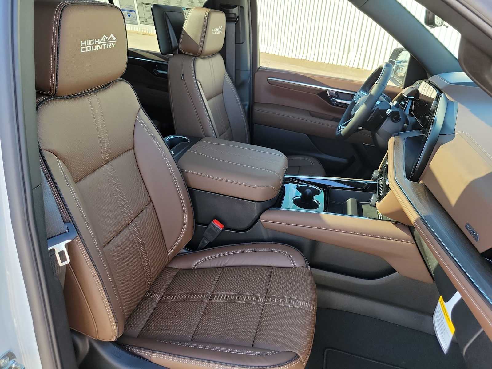 Thumbnail: 2026 Chevrolet Tahoe - 18