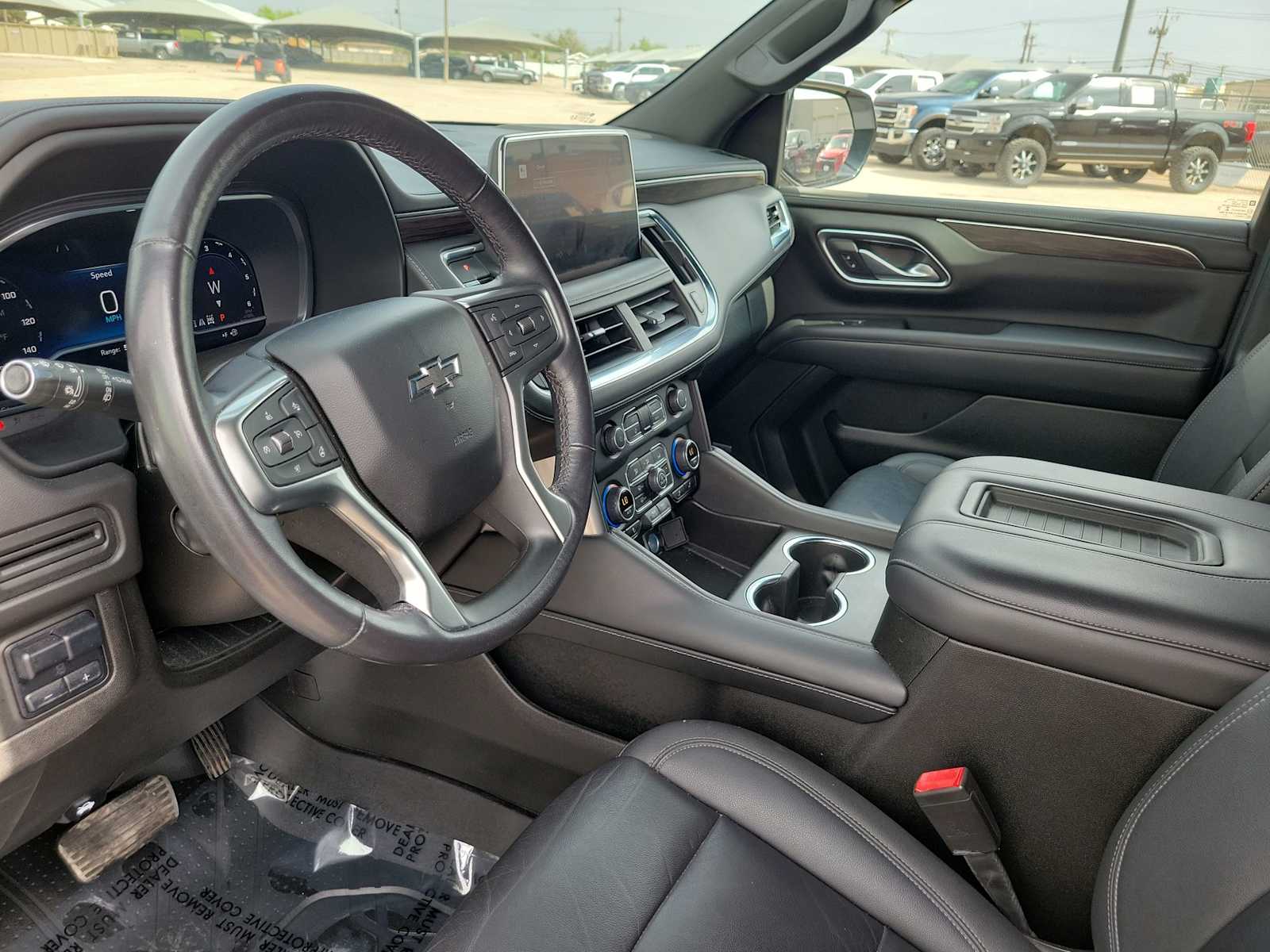 Thumbnail: 2022 Chevrolet Tahoe - 10